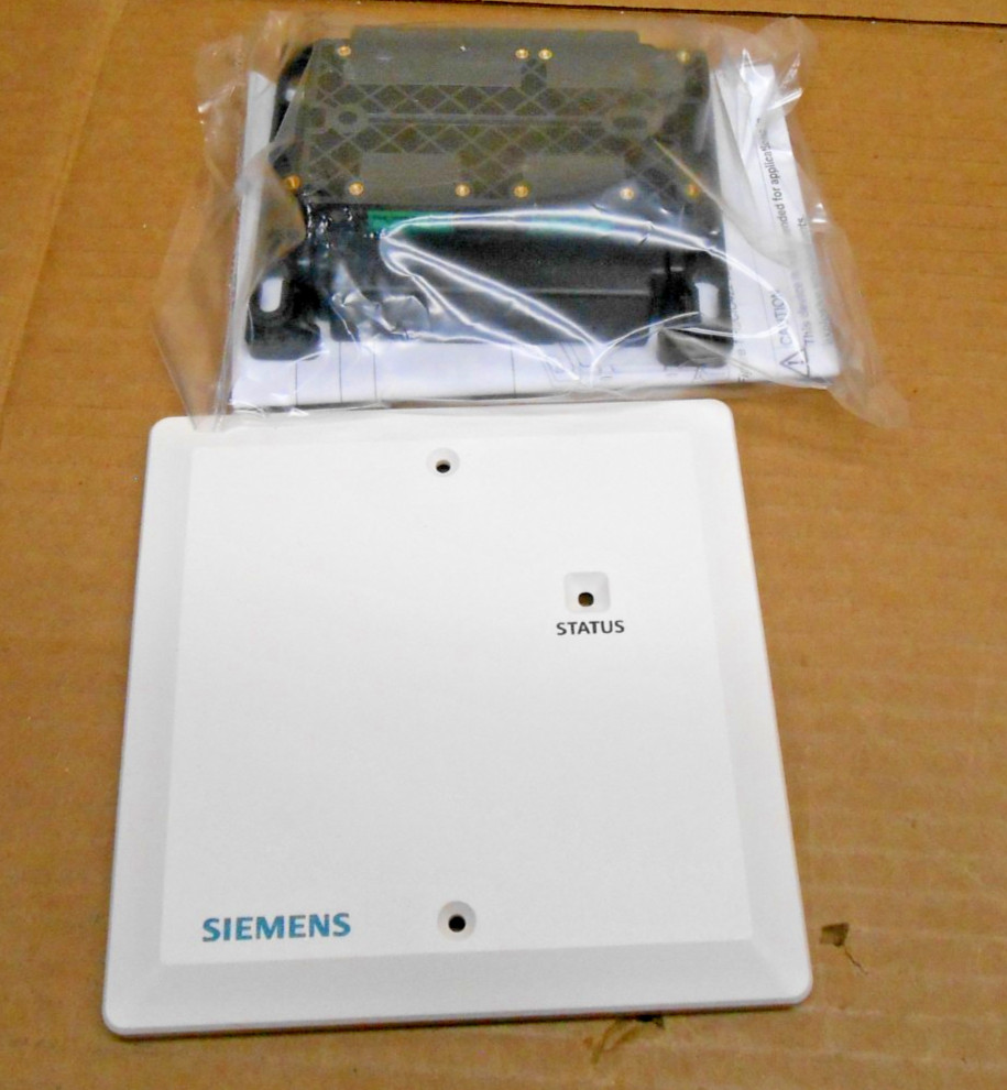 NEW SIEMENS FDCIO422 S54322-F4-A1 INPUT/OUTPUT MODULE MONITOR 120VAC 4 OUTPUT