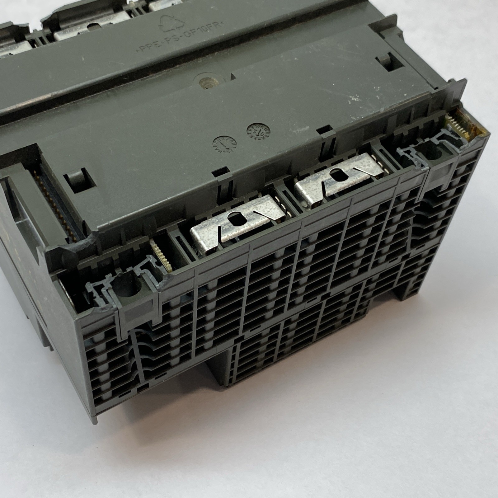 Siemens 6ES7318-2AJ00-0AB0 CPU SIMATIC S7-300 CHIPPED / DAMAGED