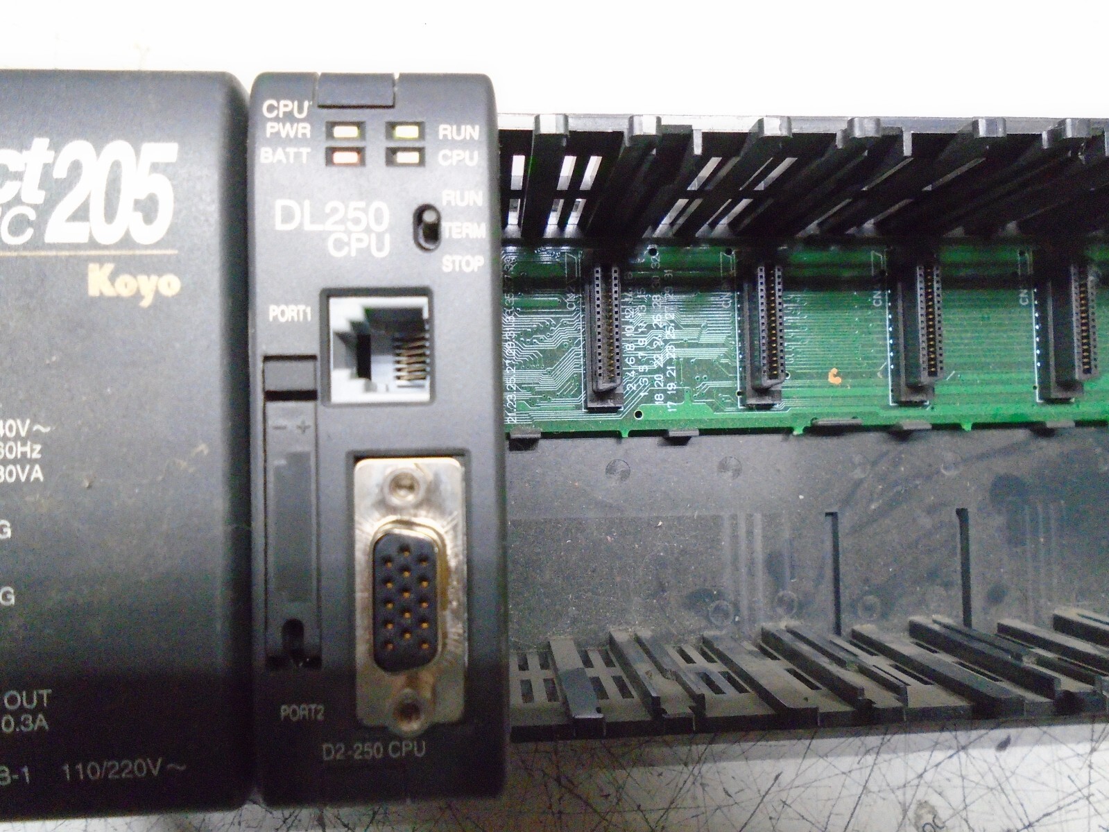 D2-250 Automation Direct PLC Battery needs replaced Parts or repair N324