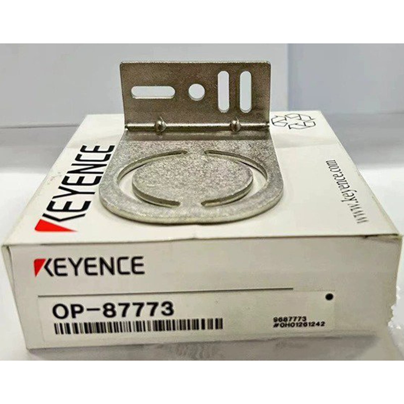 one New Keyence OP-87773 Sensor Bracket Fast Shipping