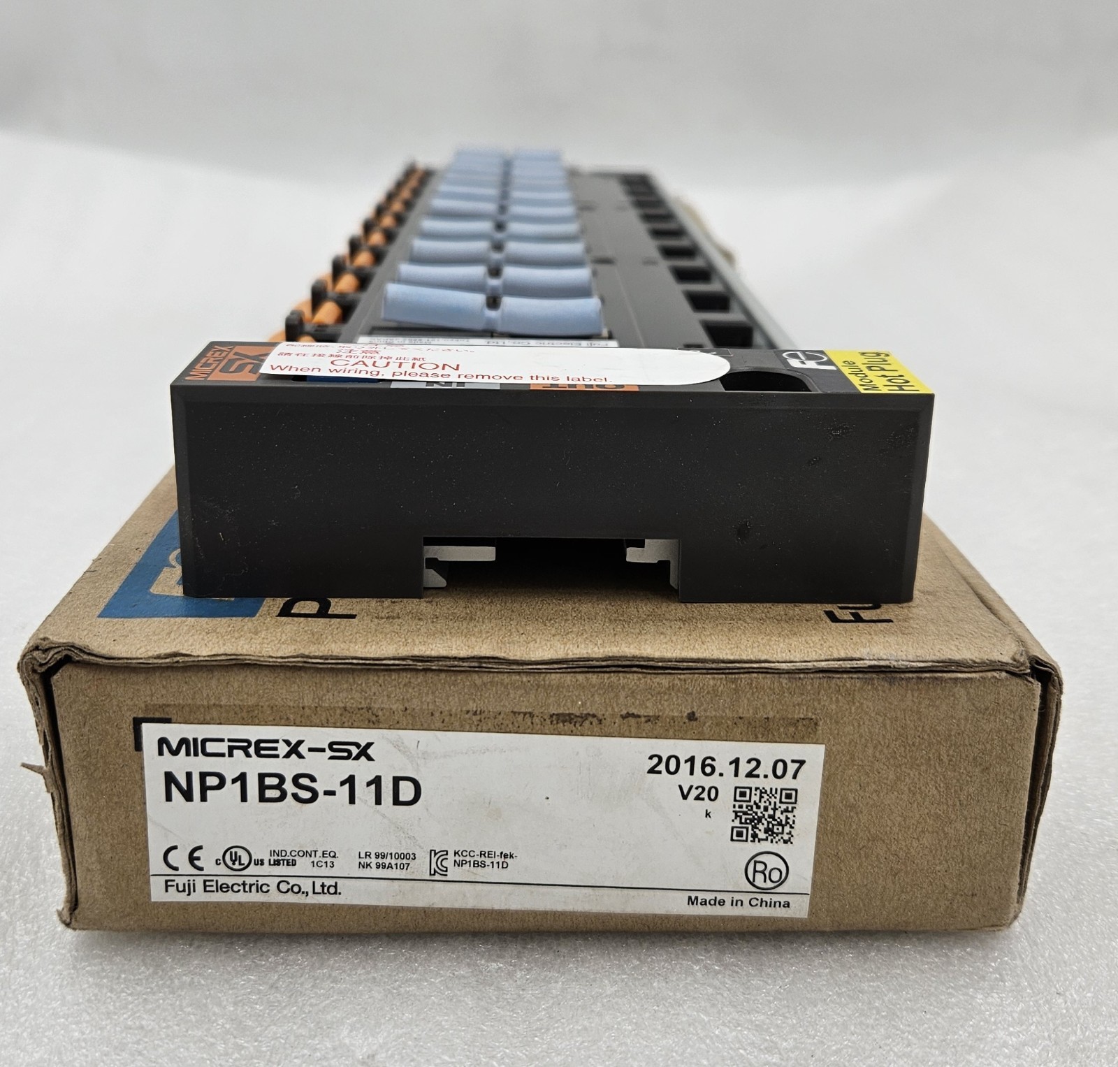 FUJI ELECTRIC NP1BS-11D POWER INPUT DC24V 80mA [FAST SHIPPING]