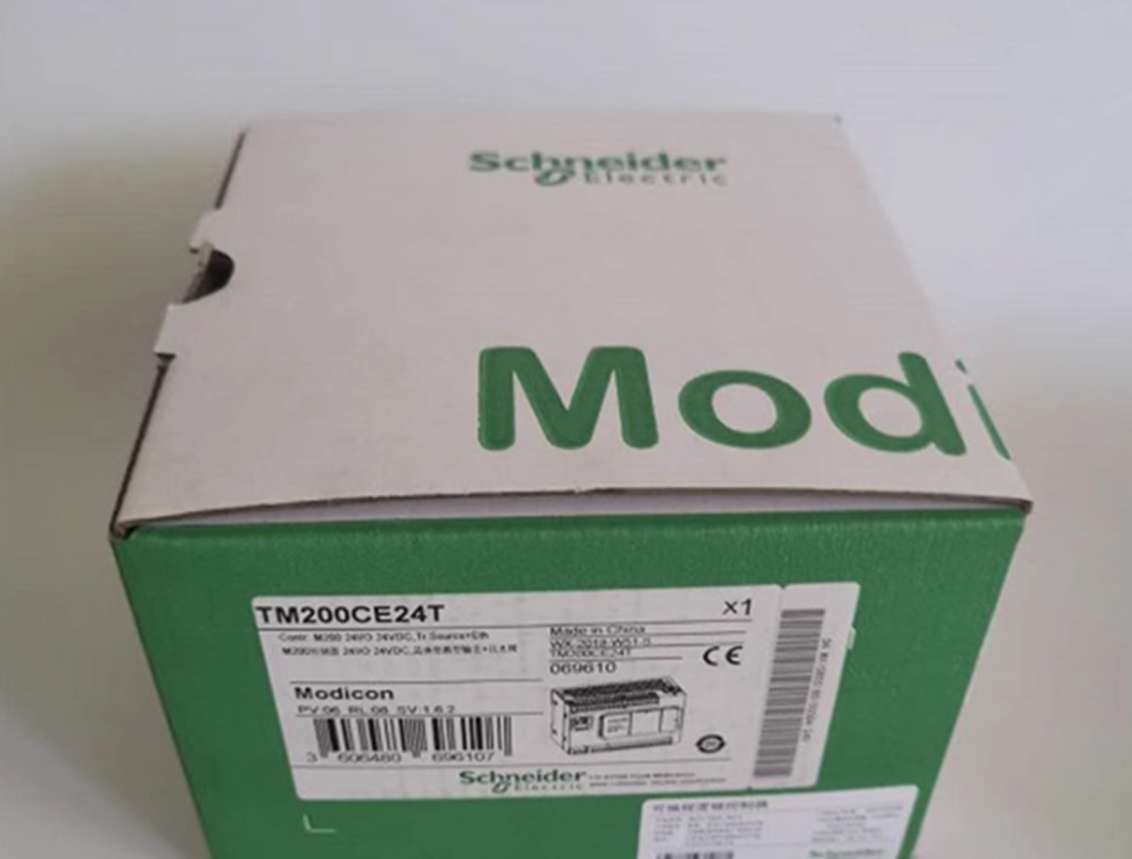 1PC New Schneider TM200CE24T PLC Module Expedited Shipping