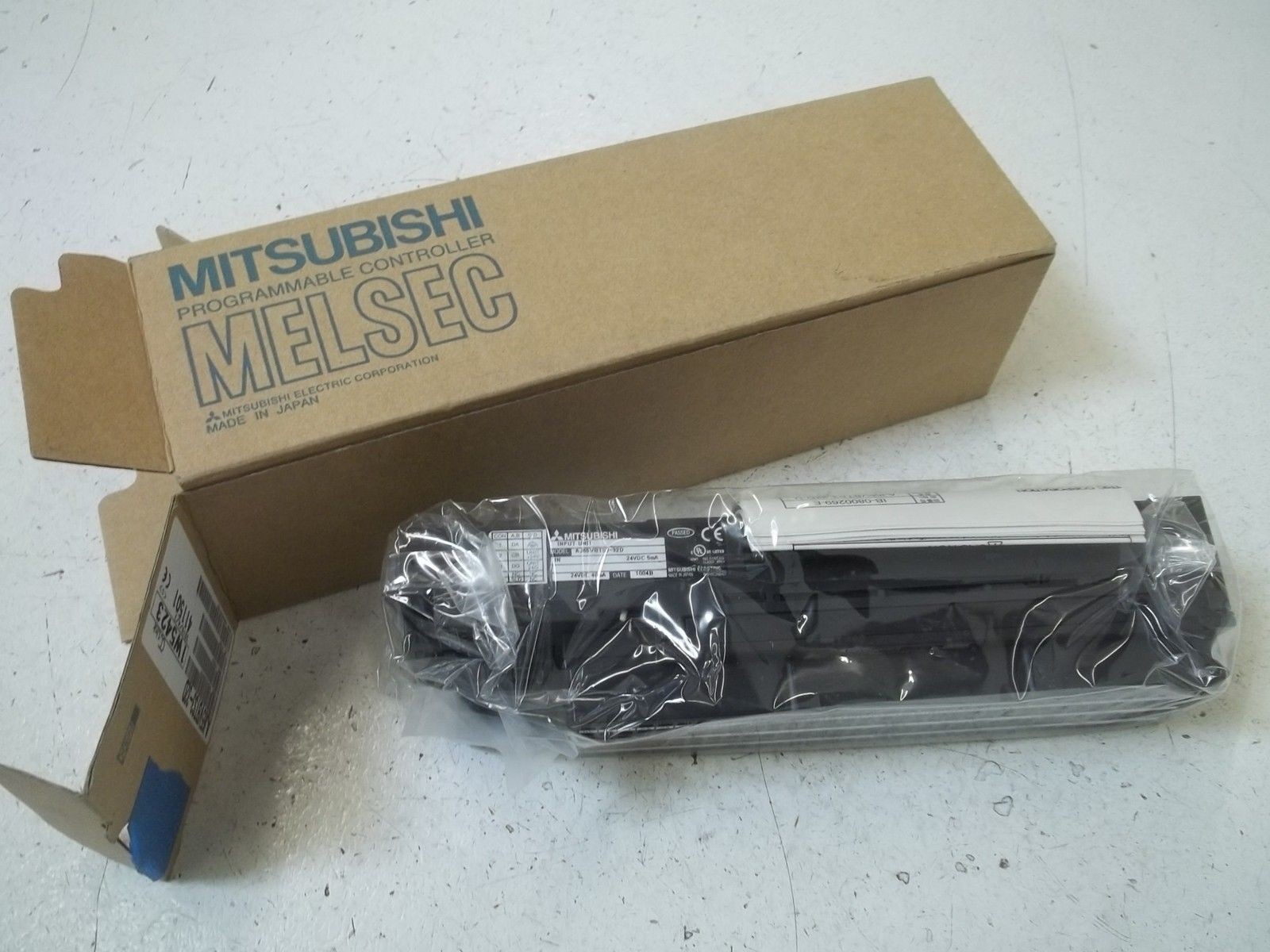 MITSUBISHI AJ65VBTS3-32D INPUT UNIT NSMP