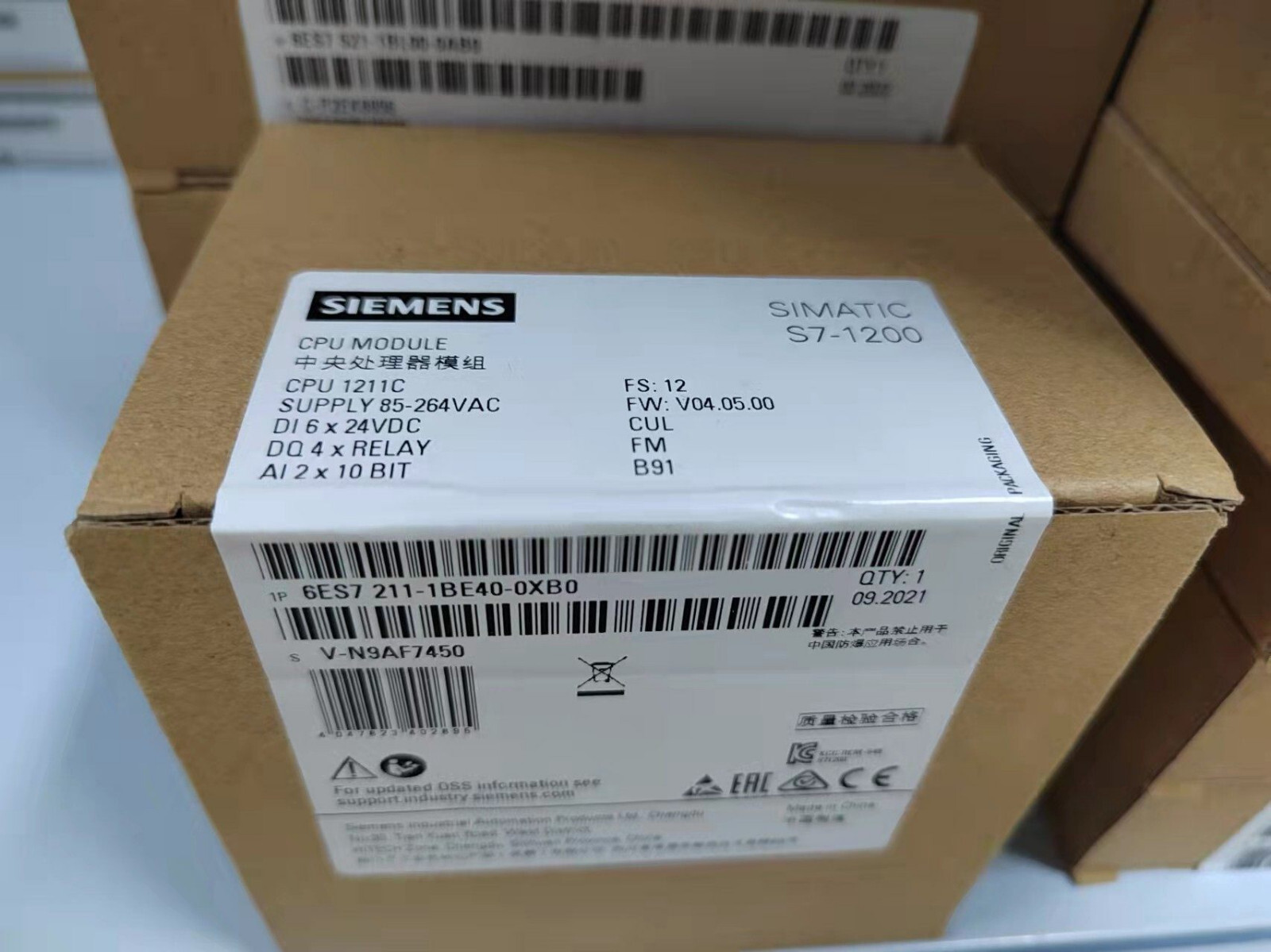 NEW SIEMENS 6ES7 211-1BE40-0XB0 CPU MODULE 6ES72111BE400XB0