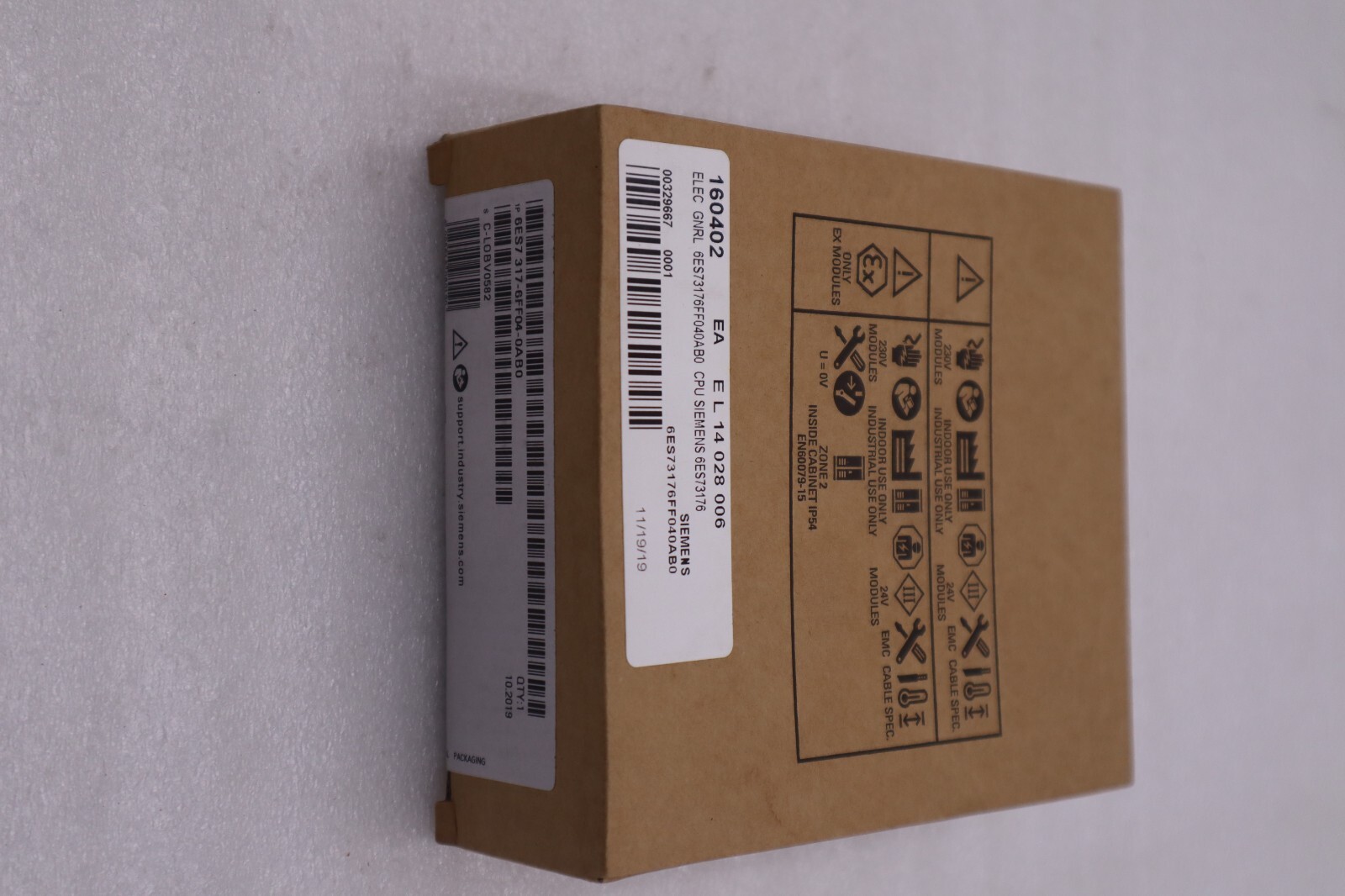 NEW 6ES7317-6FF04-0AB0 Central Processing Unit CPU 317F-2 SIMATIC S7-300 SIEMENS