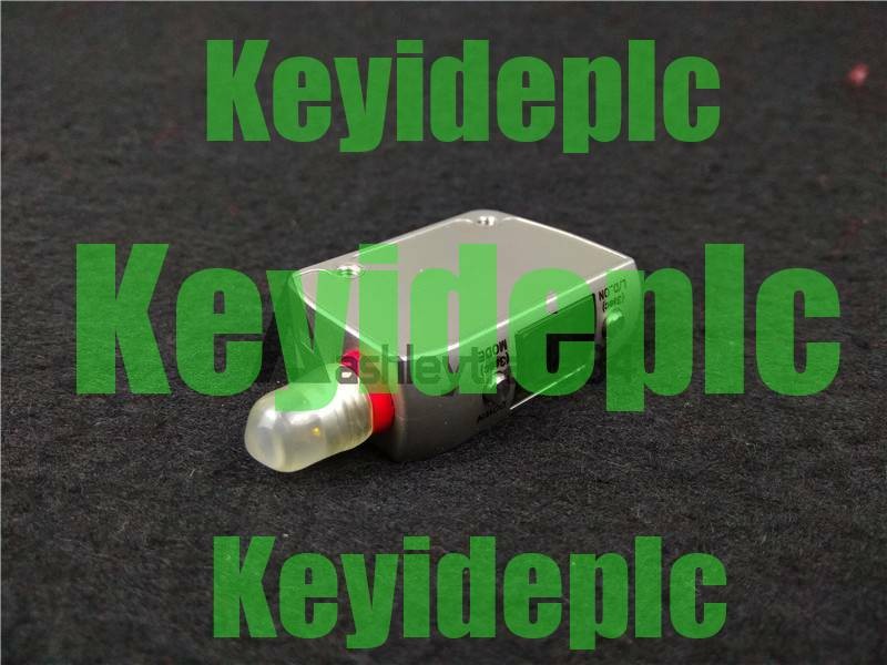 1pcs New in box Keyence Laser Sensor LR-ZB250CN~