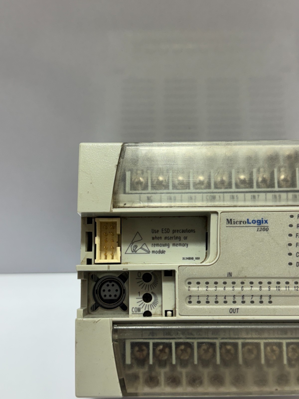 Allen Bradley 1762-L24BXB Micrologix 1200 FAST SHIP BY FEDEX