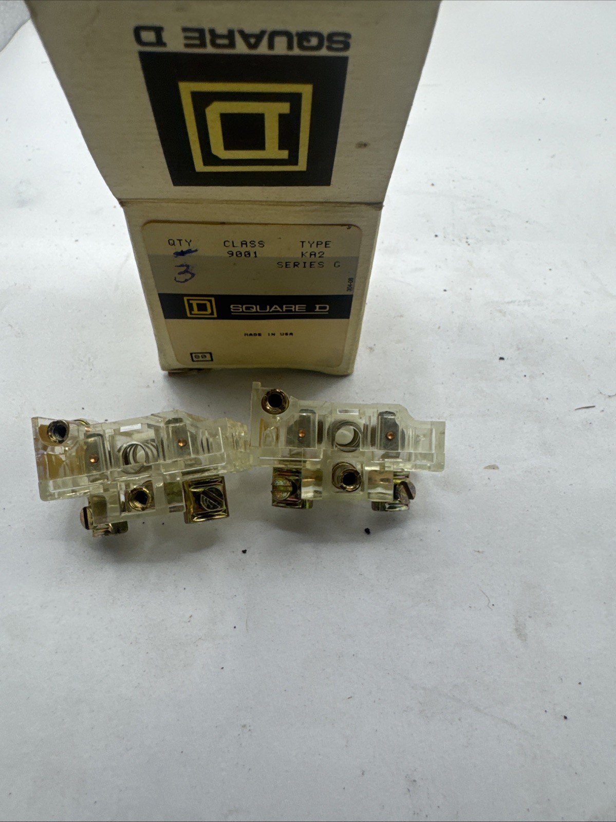 LOT OF 2 SQUARE D 9001 KA-2 SER G 600V CONTACT BLOCK 9001 KA2 /G