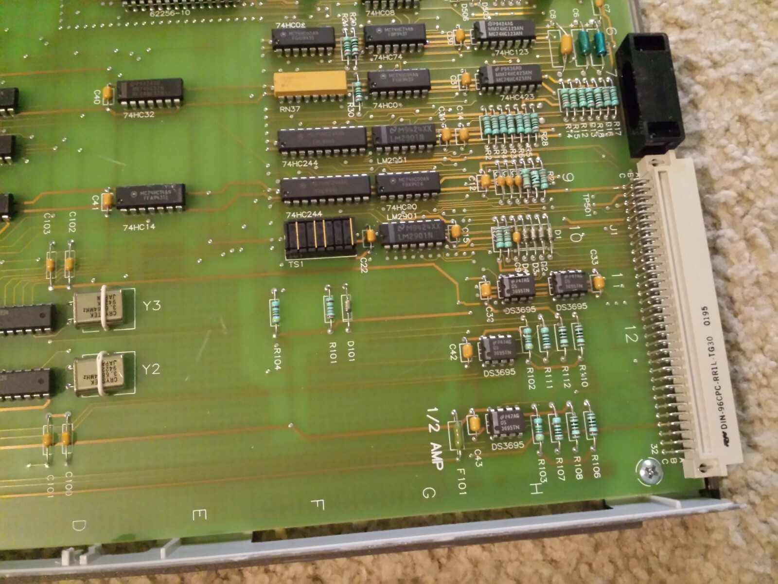 USED Honeywell 51304362-100 UCN Low Level Analog Mux Card HW L FW E