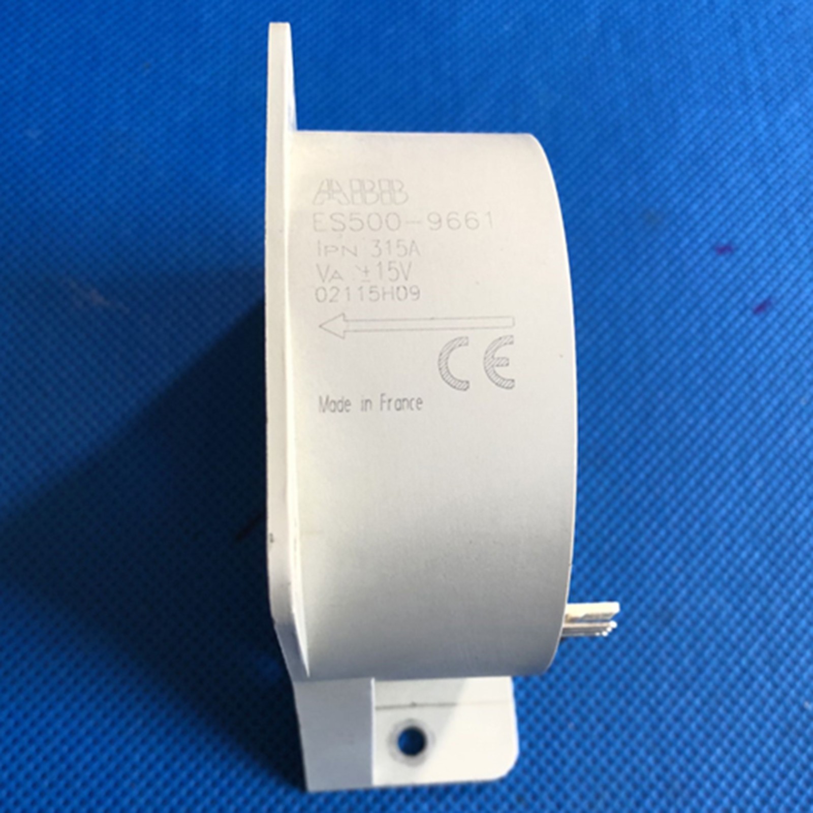 1pc New ABB ES500-9661 frequency sensor Fast Delivery