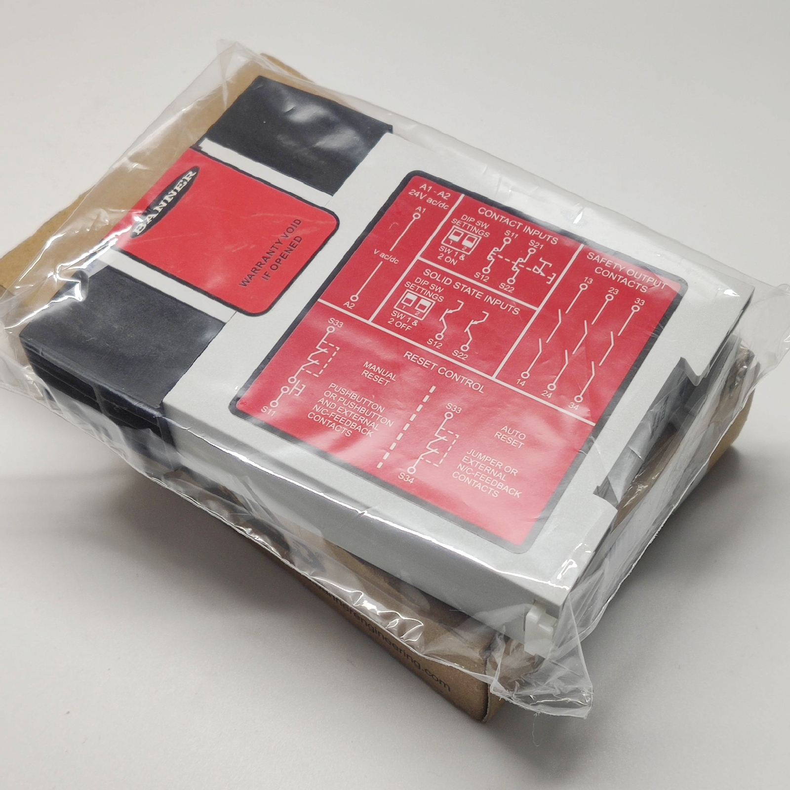 1PCS For UM-FA-9A safety relay safety relay UM-FA-9A