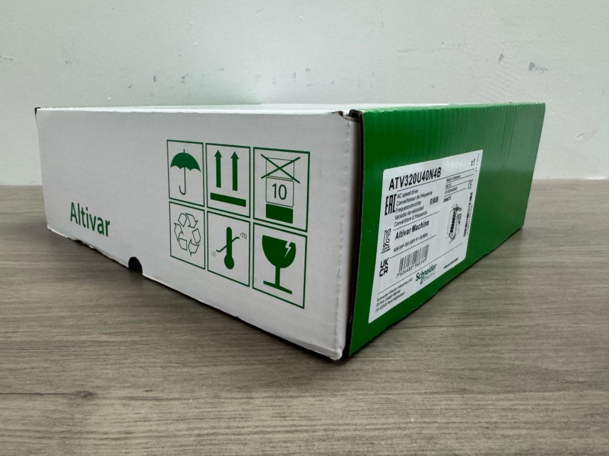 1PC Schneider ATV320U40N4B Inverter New In Box Fast Shipping