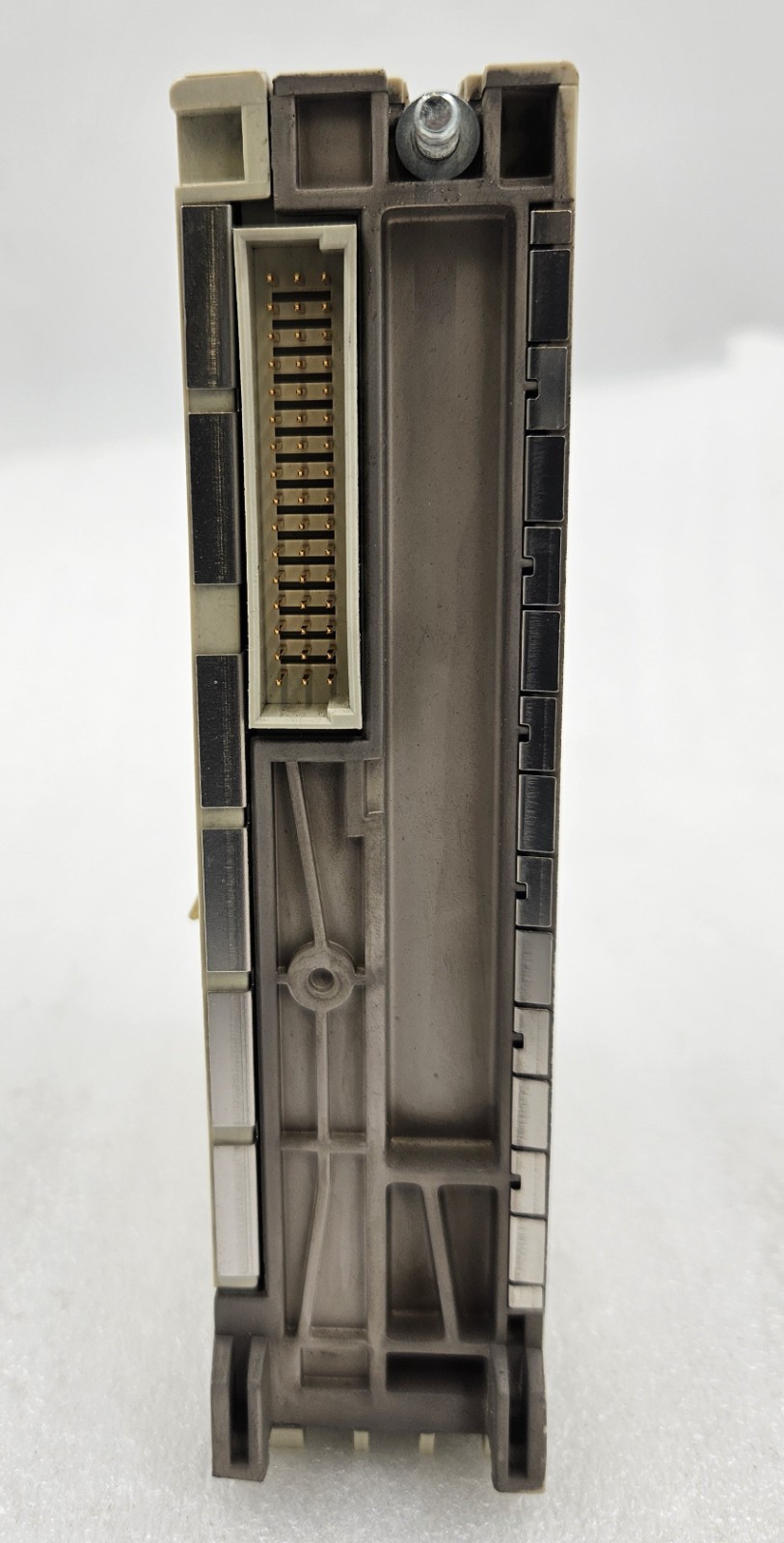 SCHNEIDER ELECTRIC TSXAEY1600 MODICON 16 HIGH LEVEL ANA INP [FAST SHIPPING]