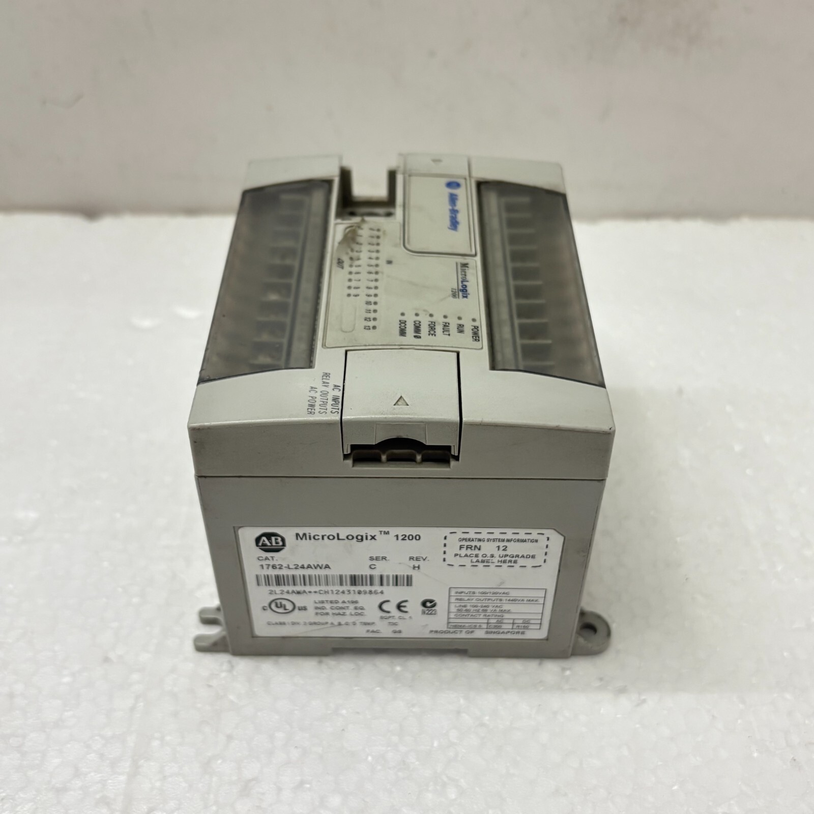 Allen Bradley 1762-L24AWA /C MicroLogix 1200 AC Power Controller (USED)