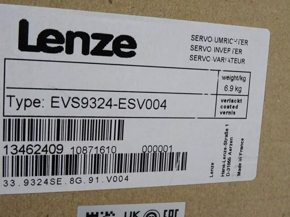 EVS9324-ESV004 NEW LENZE SERVO DRIVE EVS9324ESV004 With Safety Relay Terminals