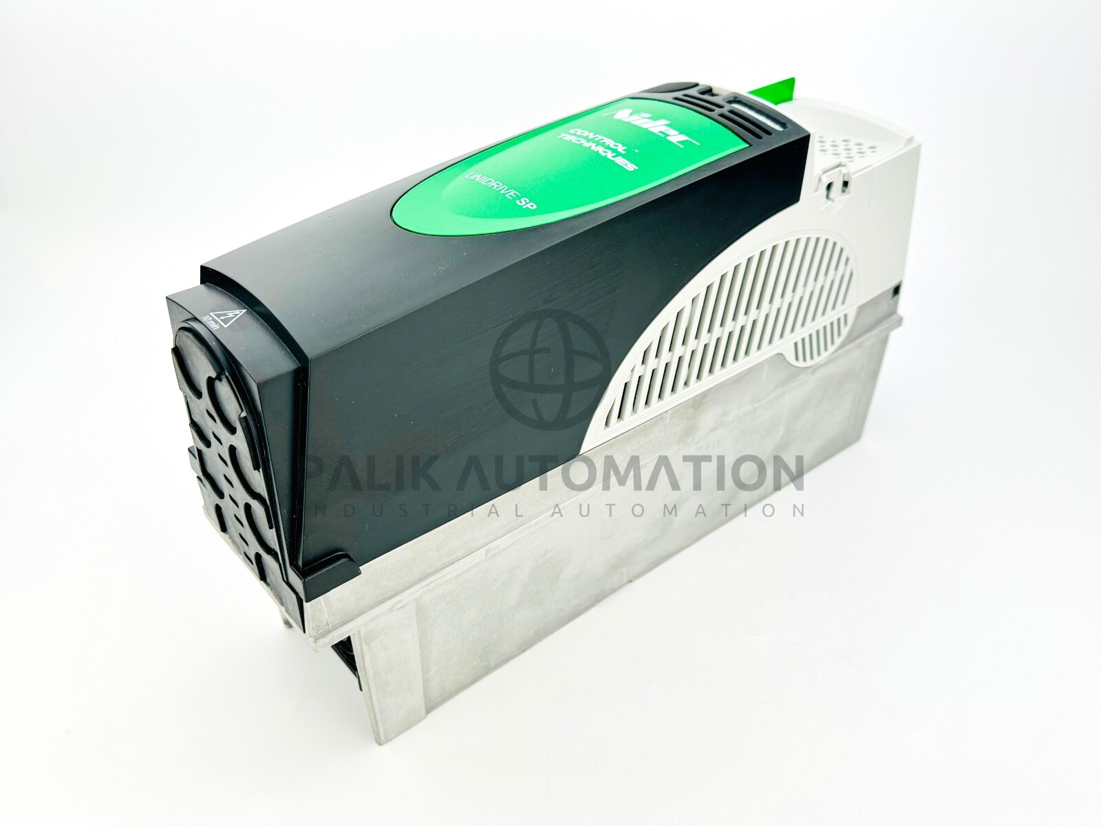 EMERSON Control Techniques SP1404 UNIDRIVE SP 2.2 /3.0 kW MADE IN UK NEW