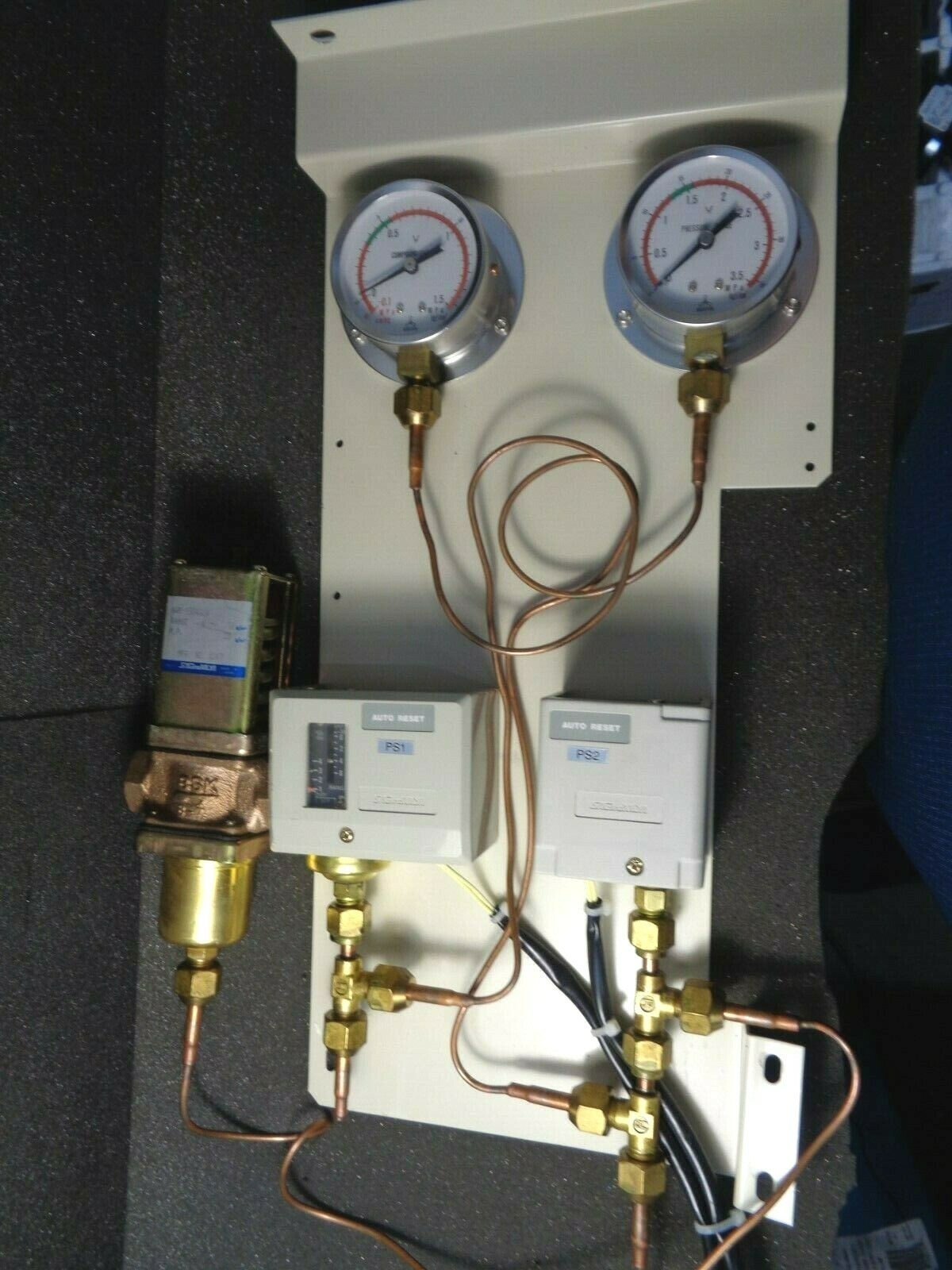 SAGINOMIYA AWR1504GLW WATER REGULATING VALVE W/ HNS-C106 & HNS-C130 VALVES