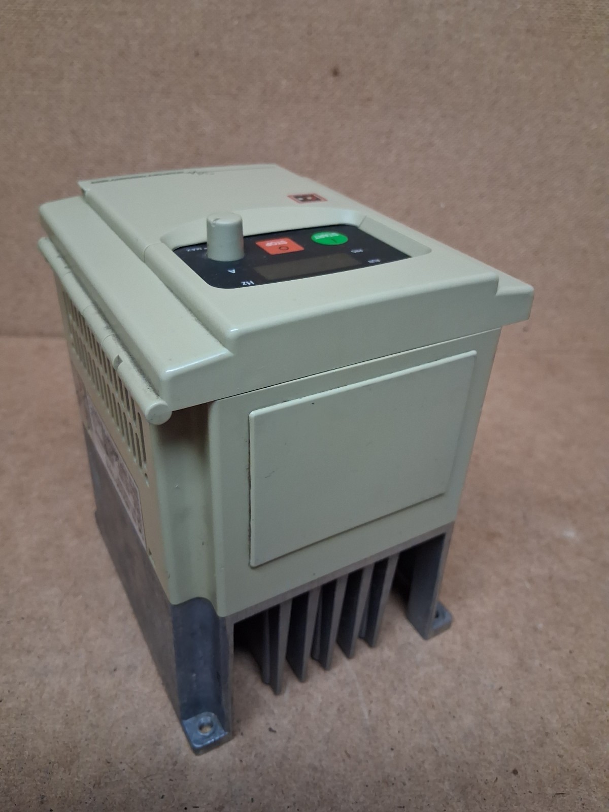 Cutler-Hammer AF91AGO-C002D 2HP Variable Frequency Drive