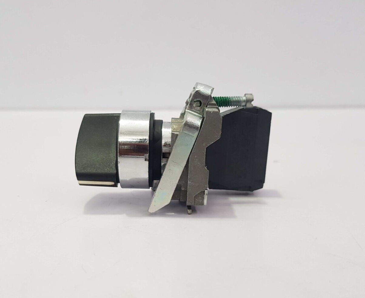 TELEMECANIQUE XB-BD21 SELECTOR SWITCH ZBE-101 CONTACT BLOCK