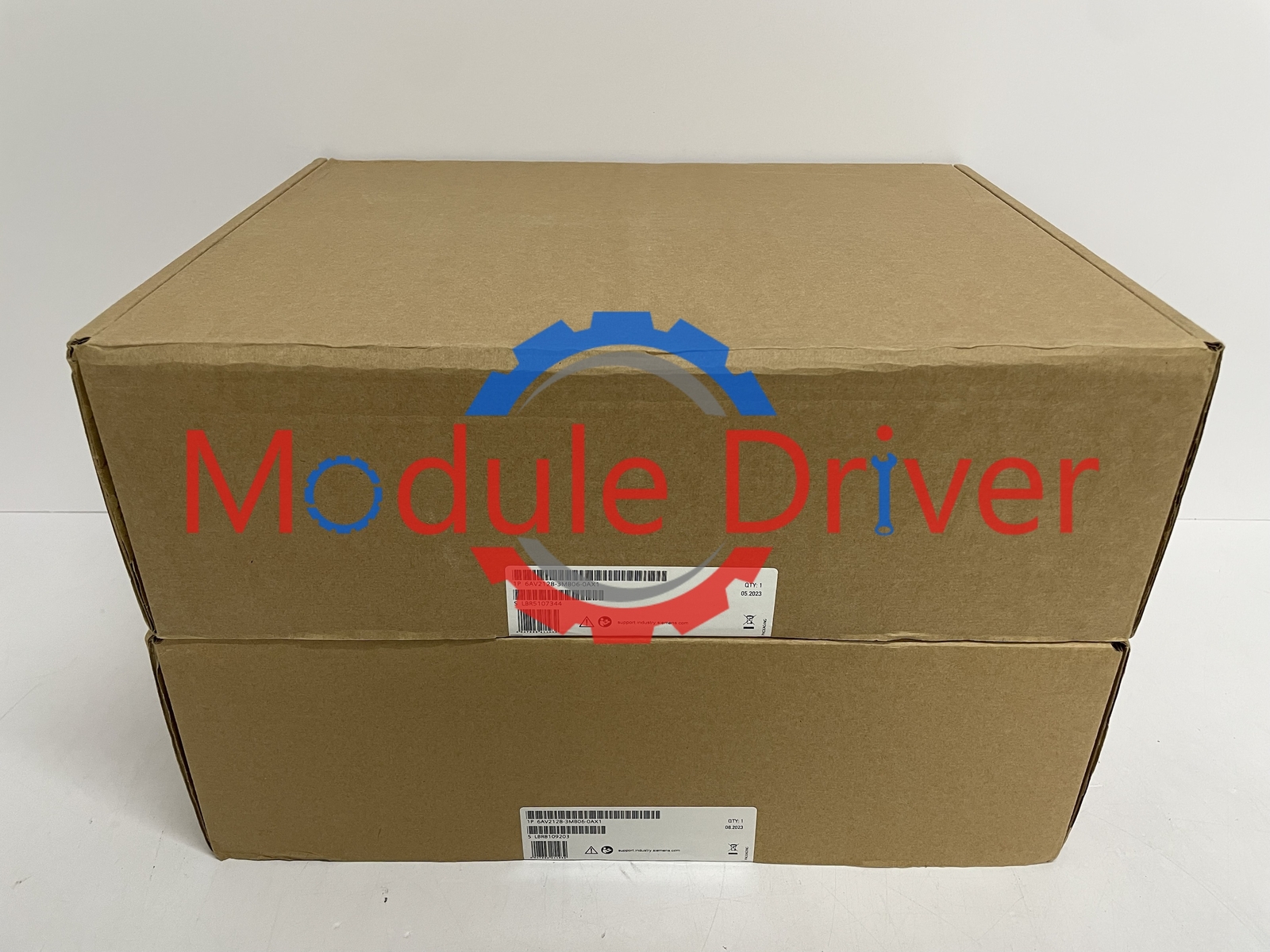1PC 6AV2128-3MB06-0AX1 New Sealed Siemens Touch Screen HMI 6AV2 128-3MB06-0AX1