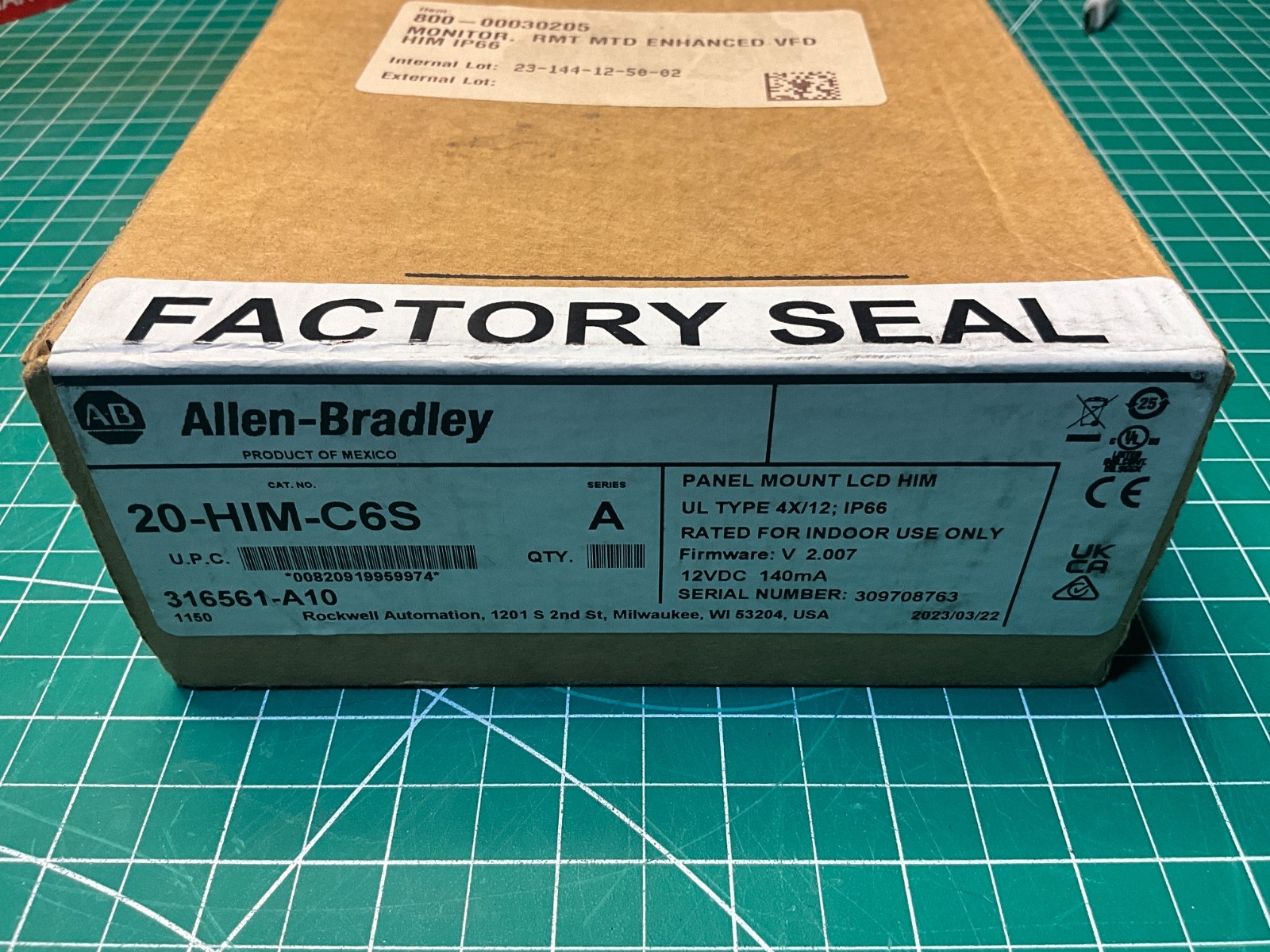 20-HIM-C6S Allen Bradley Panel Mount LCD New in factory sealed box
