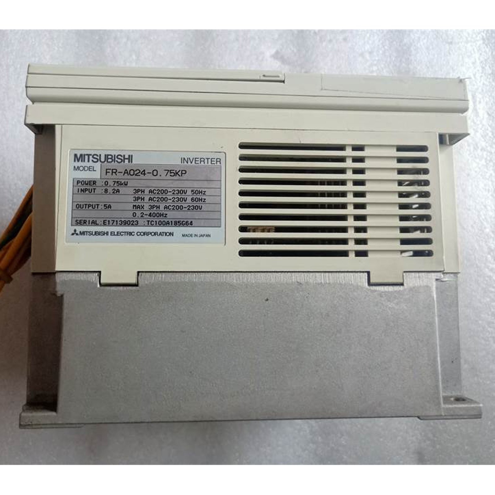 1PC USED Mitsubishi Inverter FR-A024-0.75KP 0.75kw 220V Tested In Good