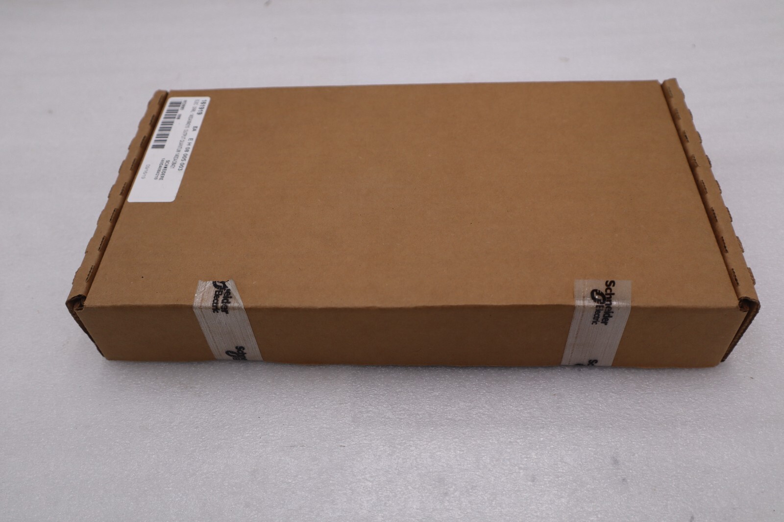 NEW Schneider 140DAO84210 Module 140DA084210 STOCK G172A