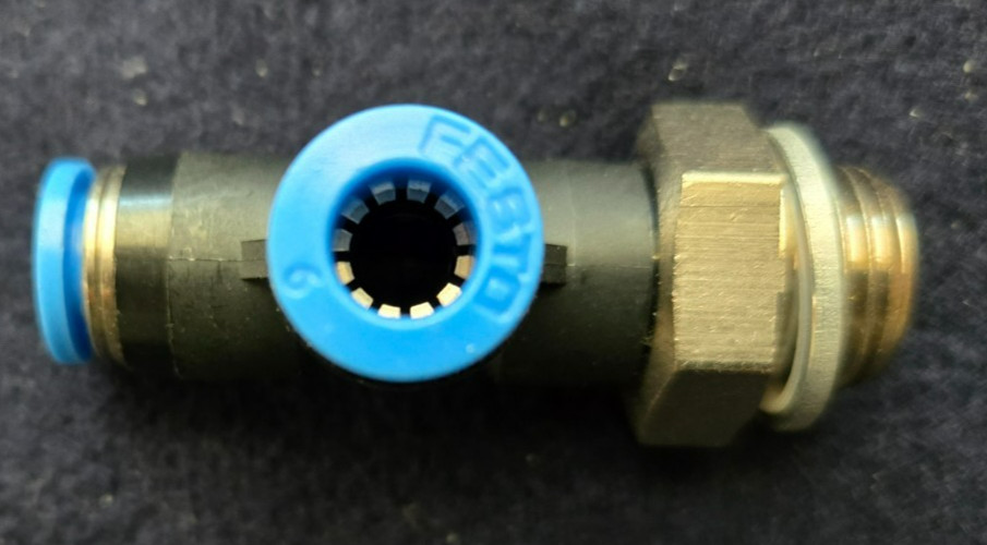 Festo QS-1/8-4 153001 Straight Fittings NEW Lot of 3