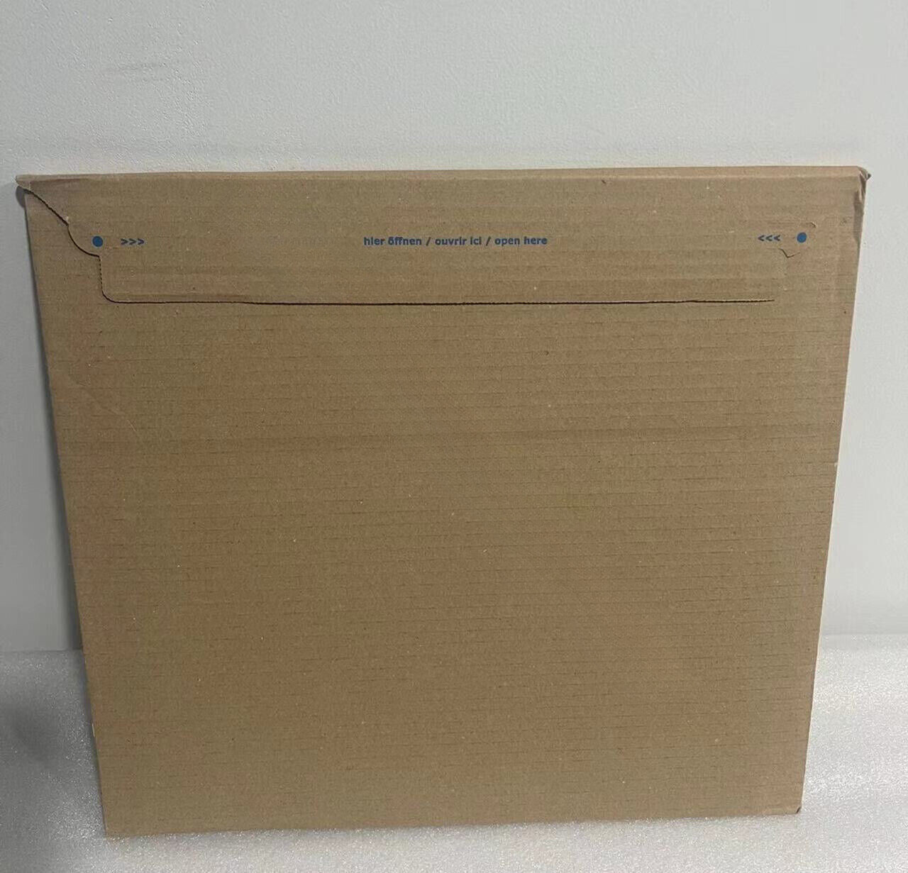 1PC New SICK PL240DG 1017910 Reflector Expedited Shipping
