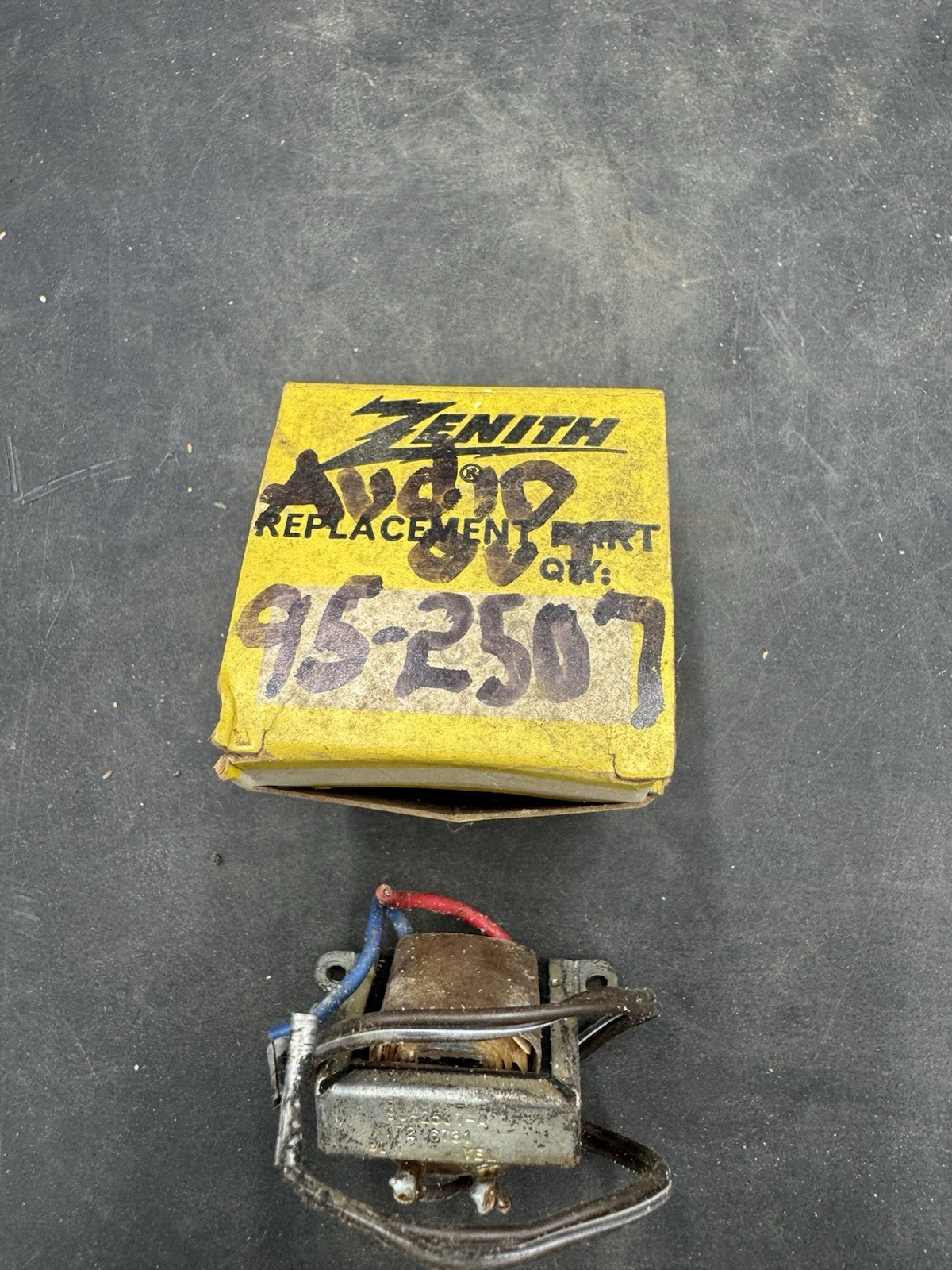 ZENITH 95-2507