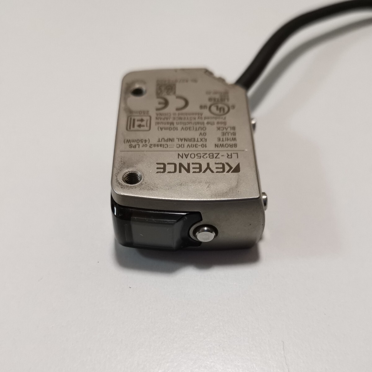 Used KEYENCE sensor LR-ZB250AN LRZB250AN CMOS Laser Sensor From Japan F/S