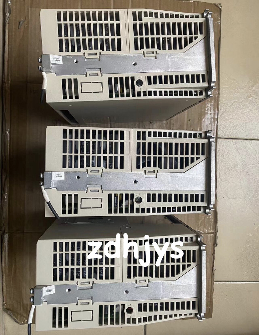 cxcsecond-hand SGD7S-330A00A002 Yaskawa AC Servo Drive DHL Express delivery