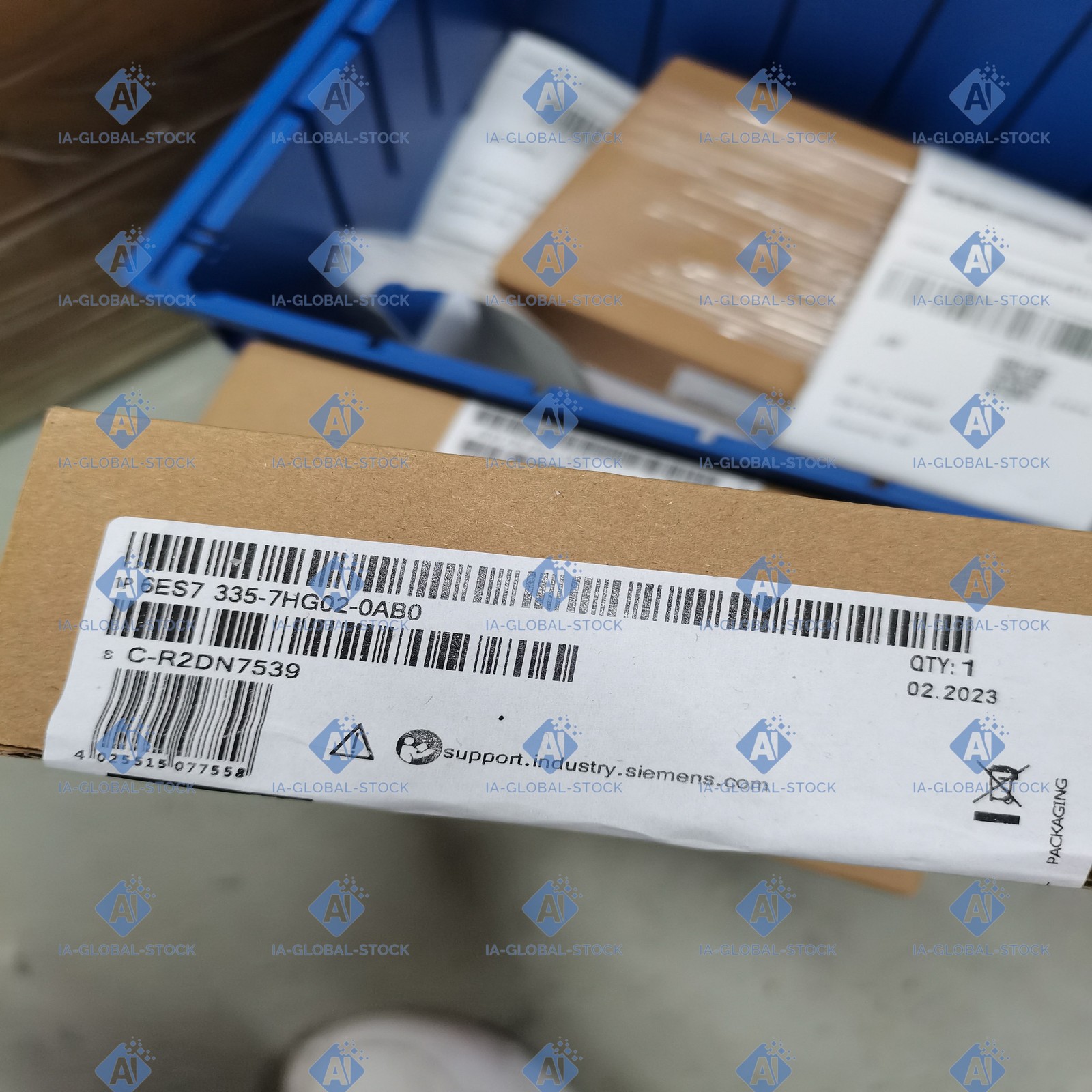 NEW Siemens 6ES7 335-7HG02-0AB0 6ES7335-7HG02-0AB0 Free Ship