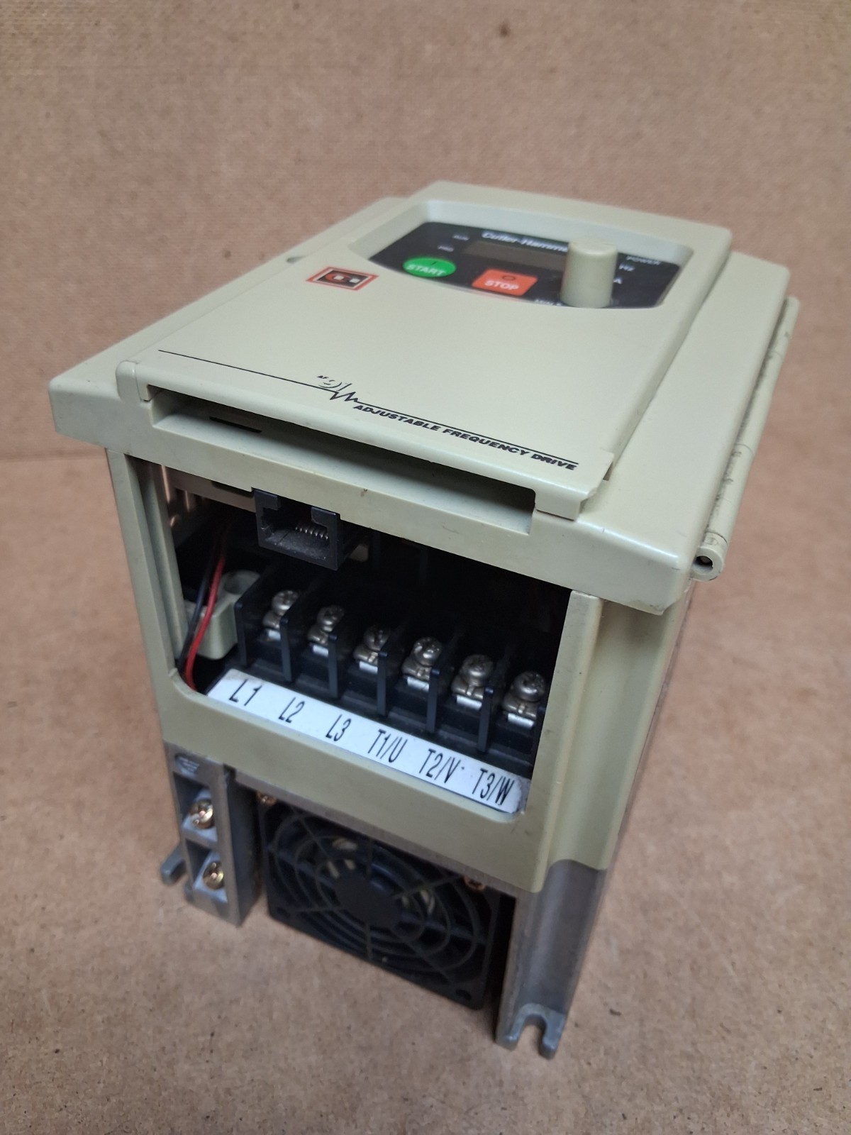 Cutler-Hammer AF91AGO-C002D 2HP Variable Frequency Drive