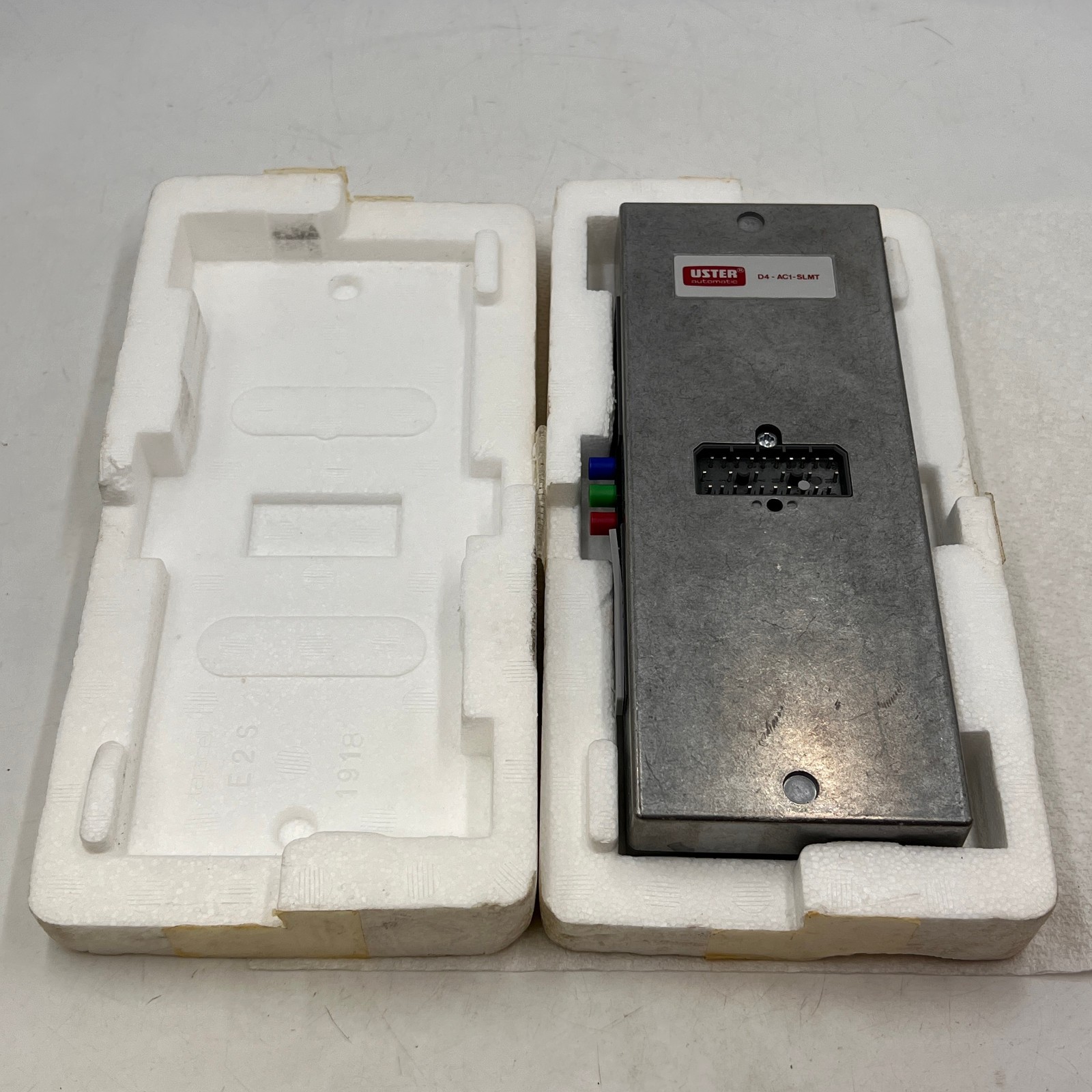 NEW NOS USTER AUTOMATIC D4-AC1-SLMT Circuit Breaker Protection