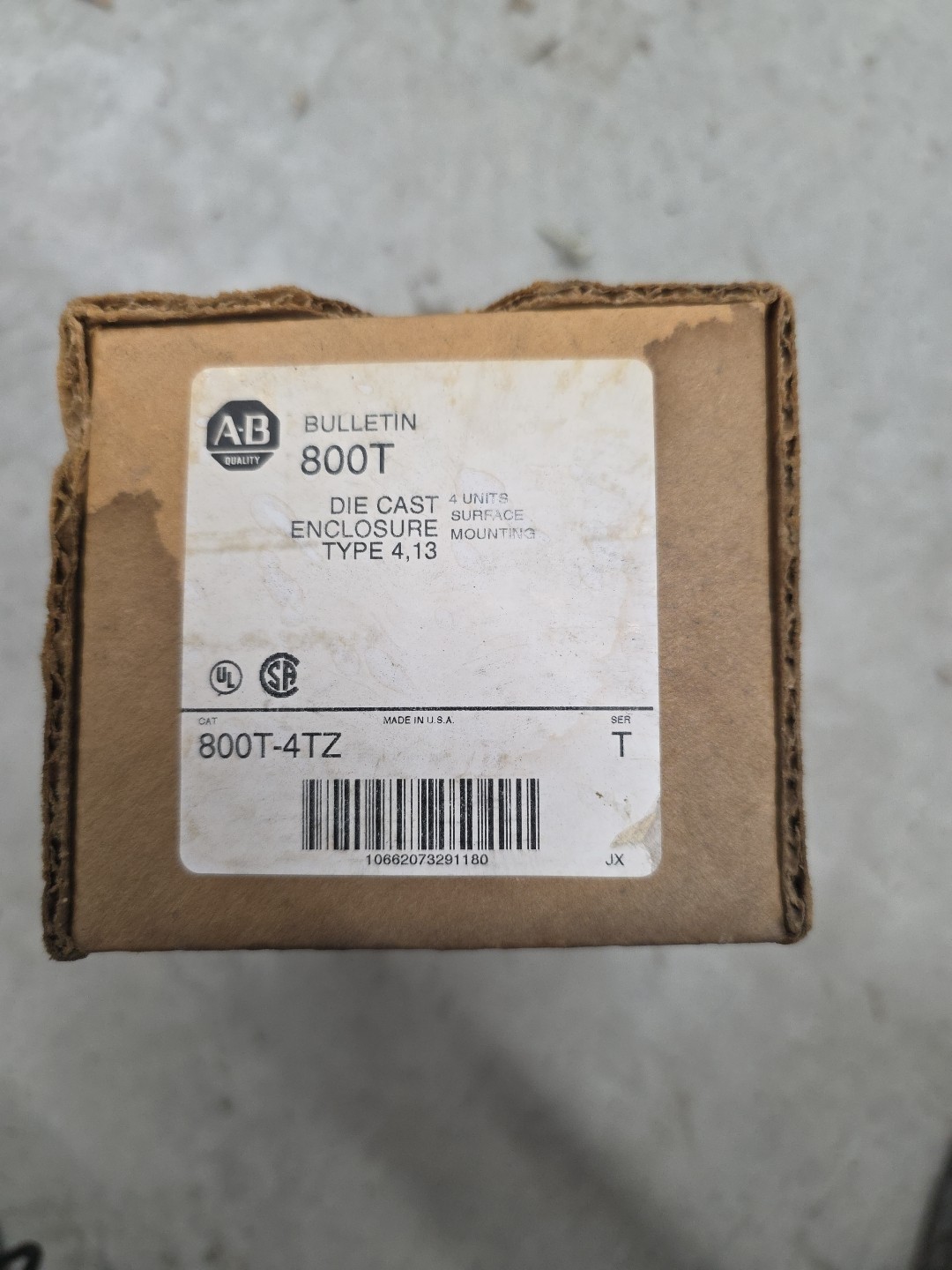 NEW Allen-Bradley 800T-4TZ Industrial Control System NEMA Die Cast Enclosure
