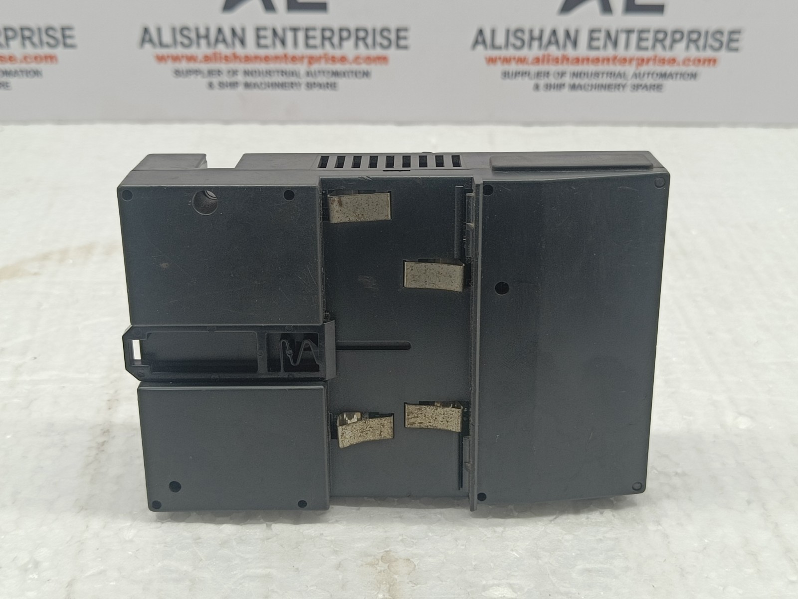 GE Fanuc IC200GBI001-LL Versamax Genius Network Interface Unit