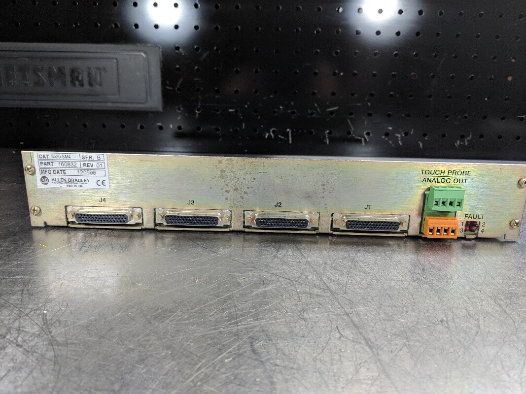 Allen-Bradley 8520-SM4 Series B 4-Axis Servo Module 160832 (LOC2433B)
