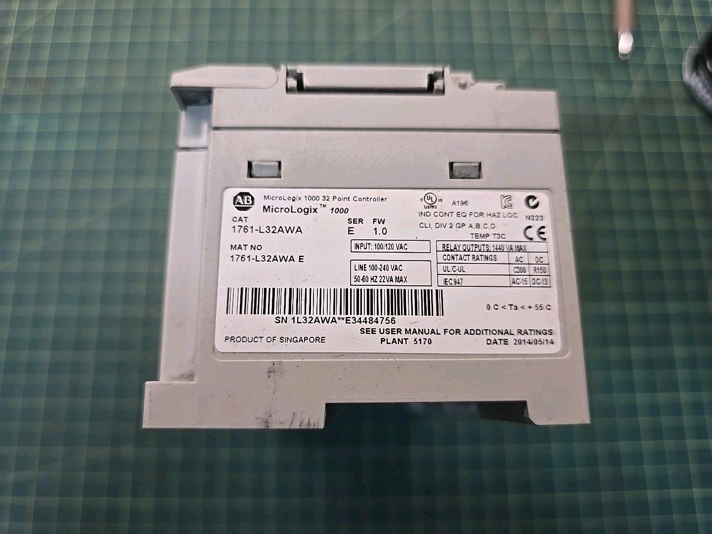 Allen-Bradley 1761-L32AWA /E MicroLogix 1000 Series E