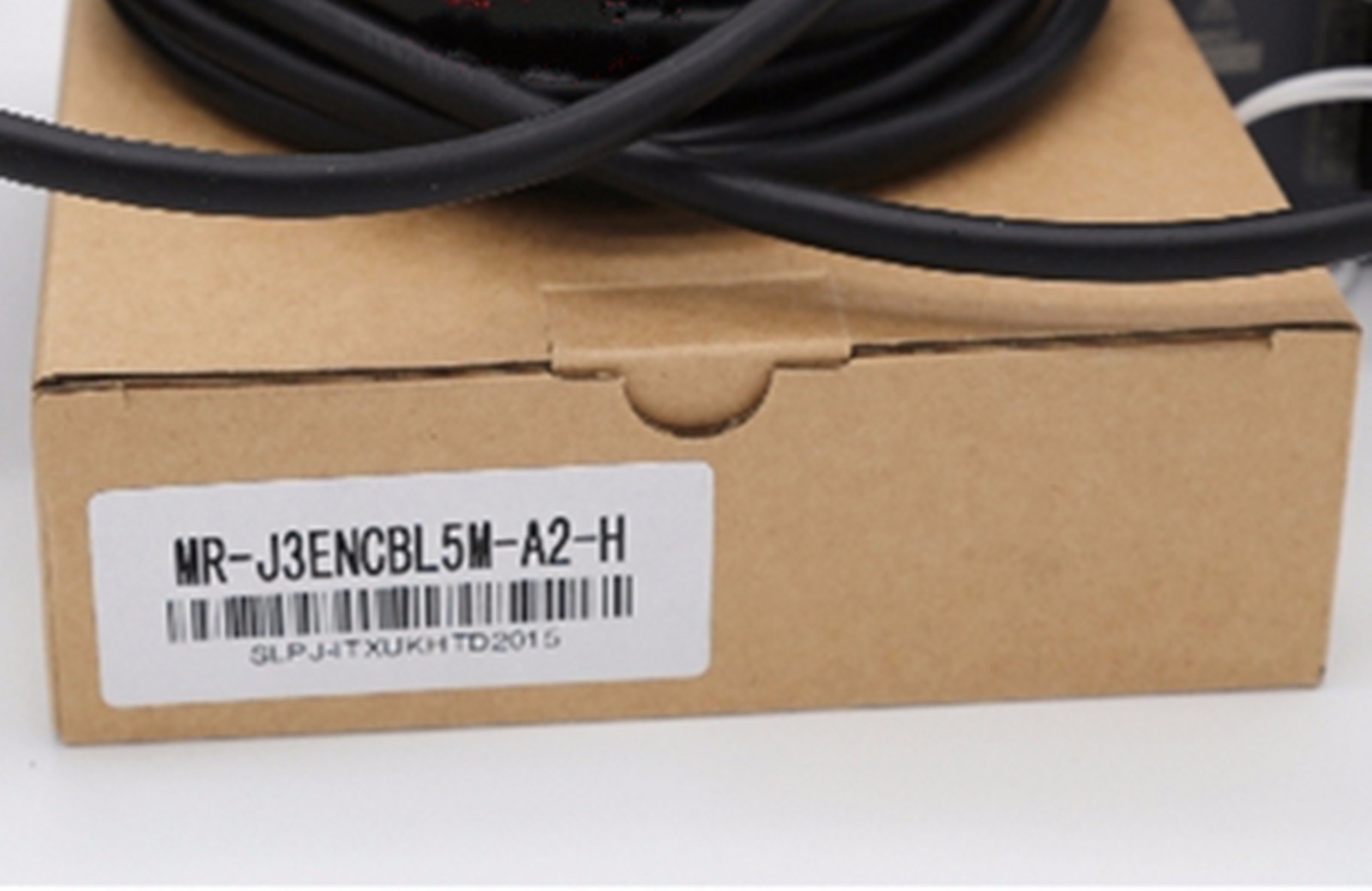 1PC New Mitsubishi MR-J3ENCBL5M-A2-H Encoder Cable Free Shipping MRJ3ENCBL5MA2H
