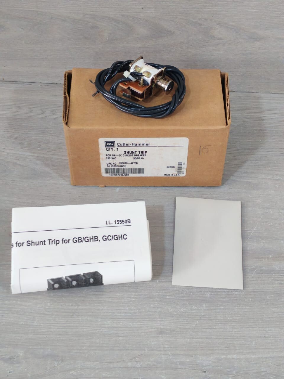 CUTLER-HAMMER 1373D62G02 SHUNT TRIP FOR GB-GC CIRCUIT BREAKER 240VAC 50/60Hz