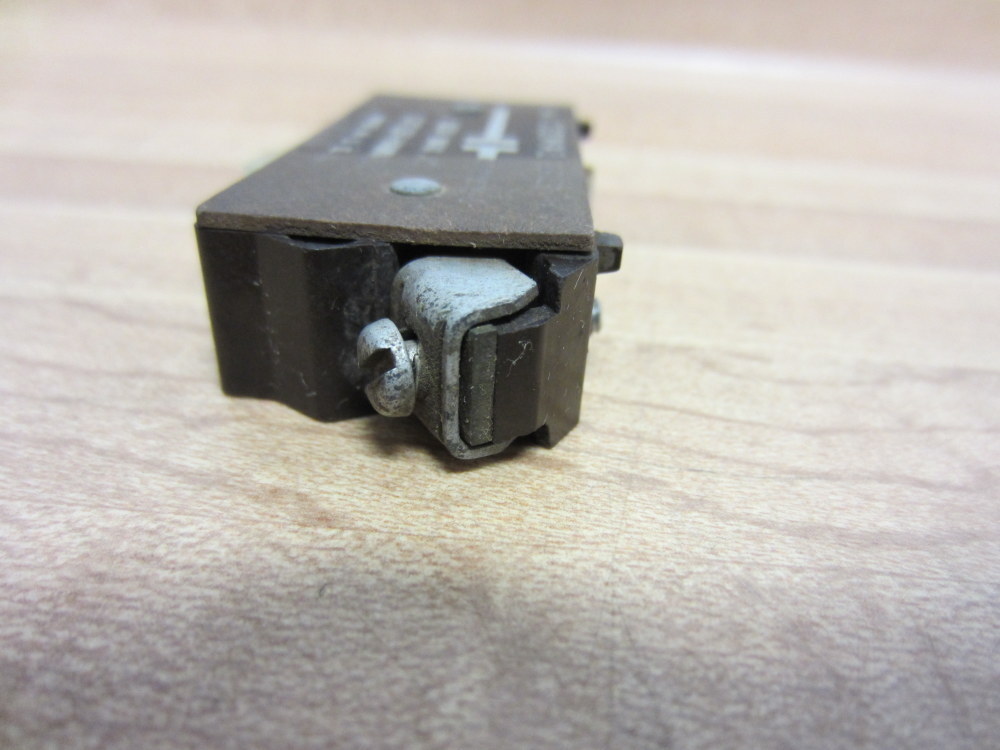 Cutler Hammer C320KA1 Eaton Auxiliary Contact (Pack of 3)