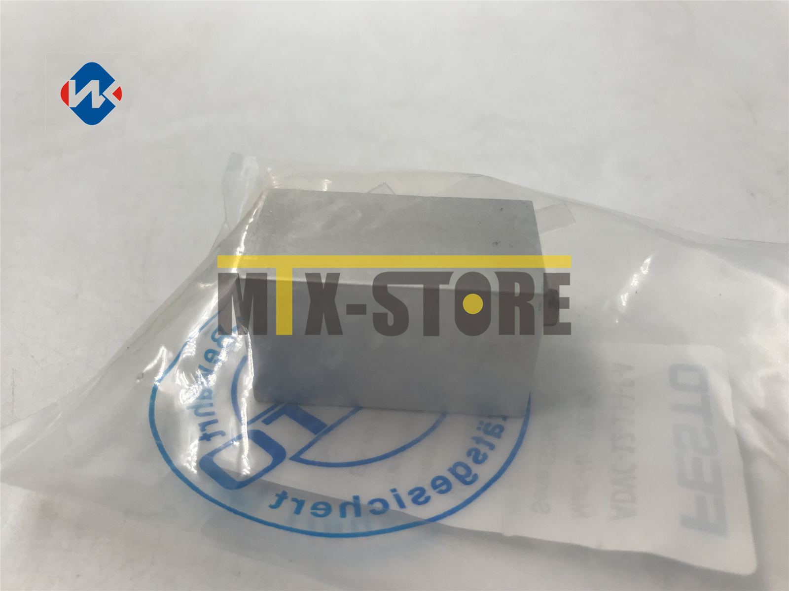 1QTY FESTO Brand new ones Cylinder ADVC-12-10-I-P-A