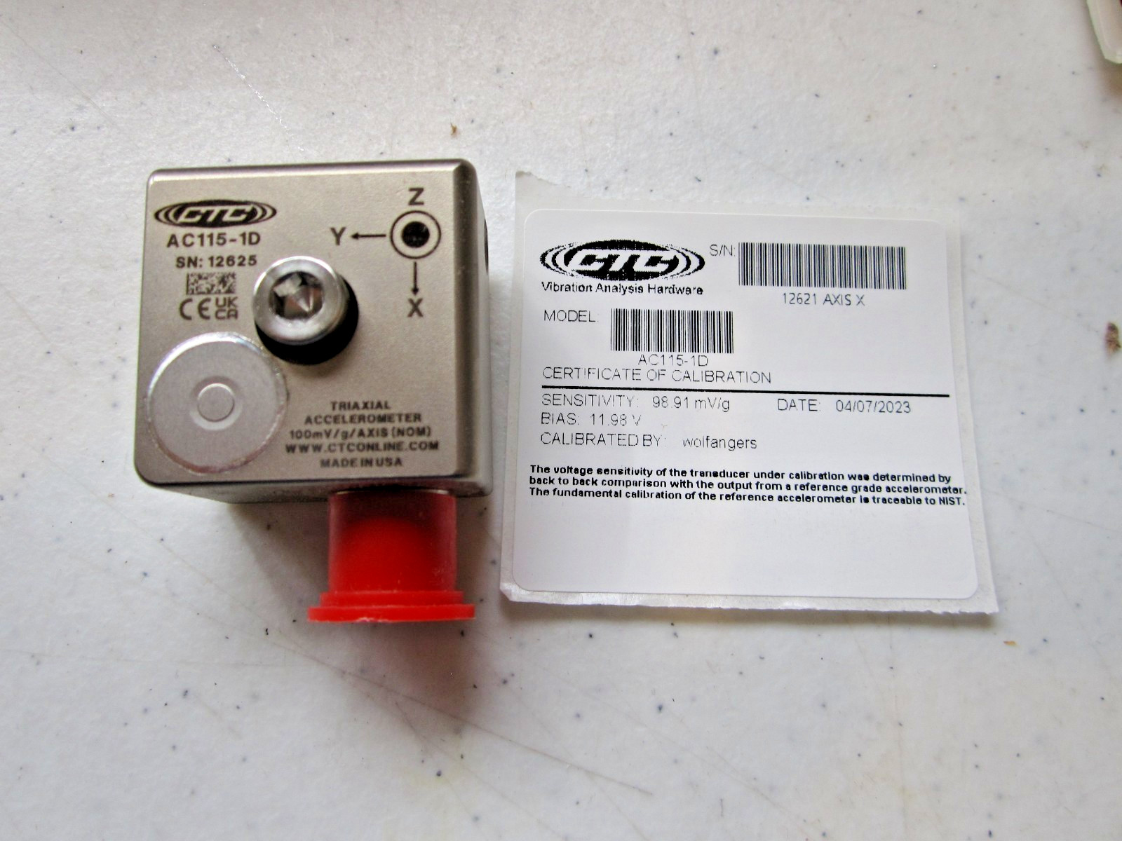 New CTC Vibration Triaxial Accelerometer Sensor AC115-1D – Sold EACH