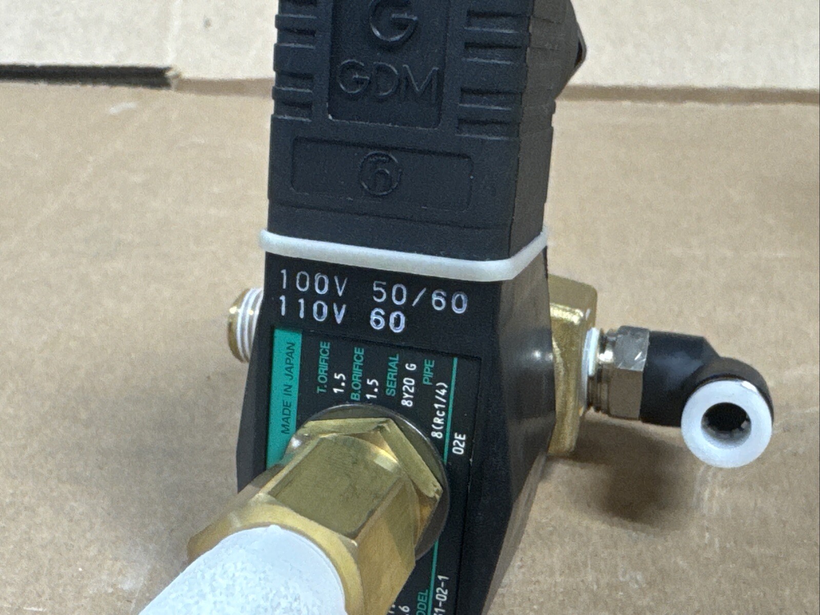 NEW CKD AG31-02-1-AC110V Solenoid Valve Air / Water / Oil 100/110V AG31-02-1
