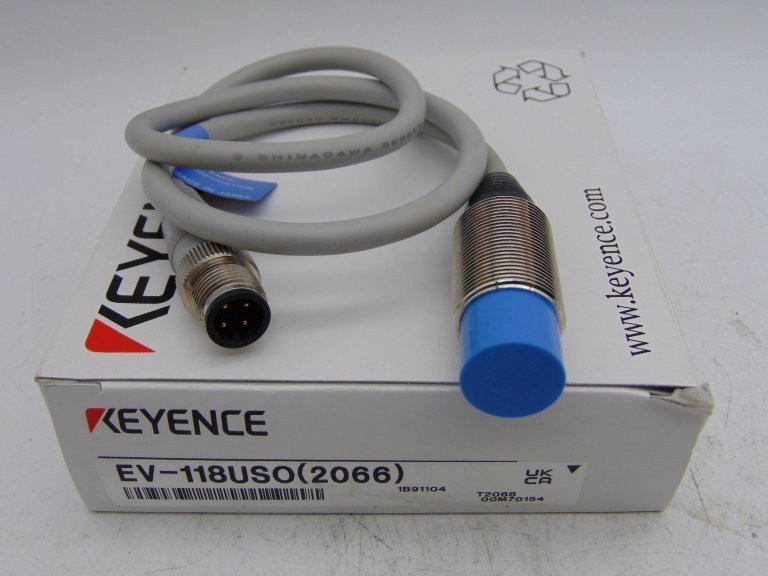 KEYENCE CORP EV-118USO SENSOR