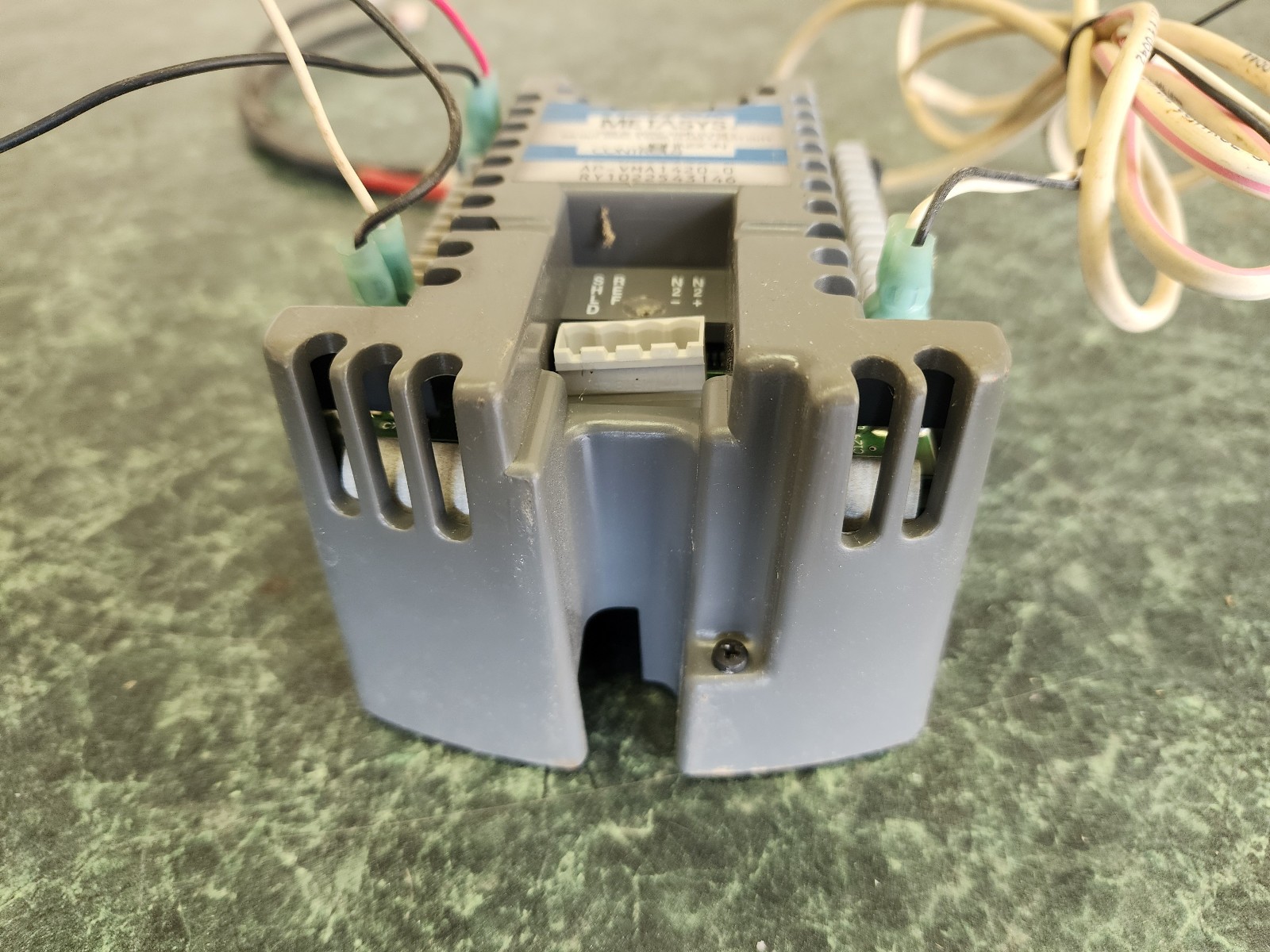 Johnson Controls Metasys Modular Assembly AP-VMA1420-0 & UCP-422 Transducer