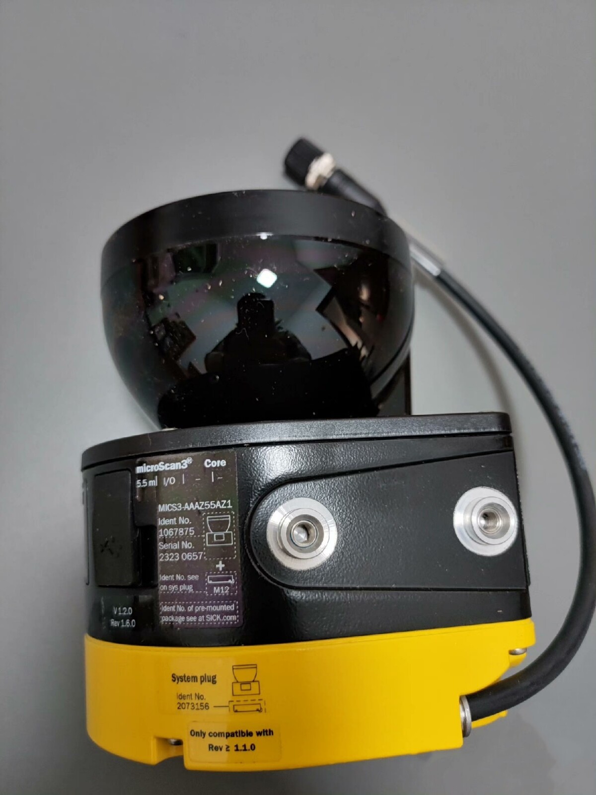 One Sick MICS3-AAAZ55AZ1P01 laser scanner New MICS3AAAZ55AZ1P01