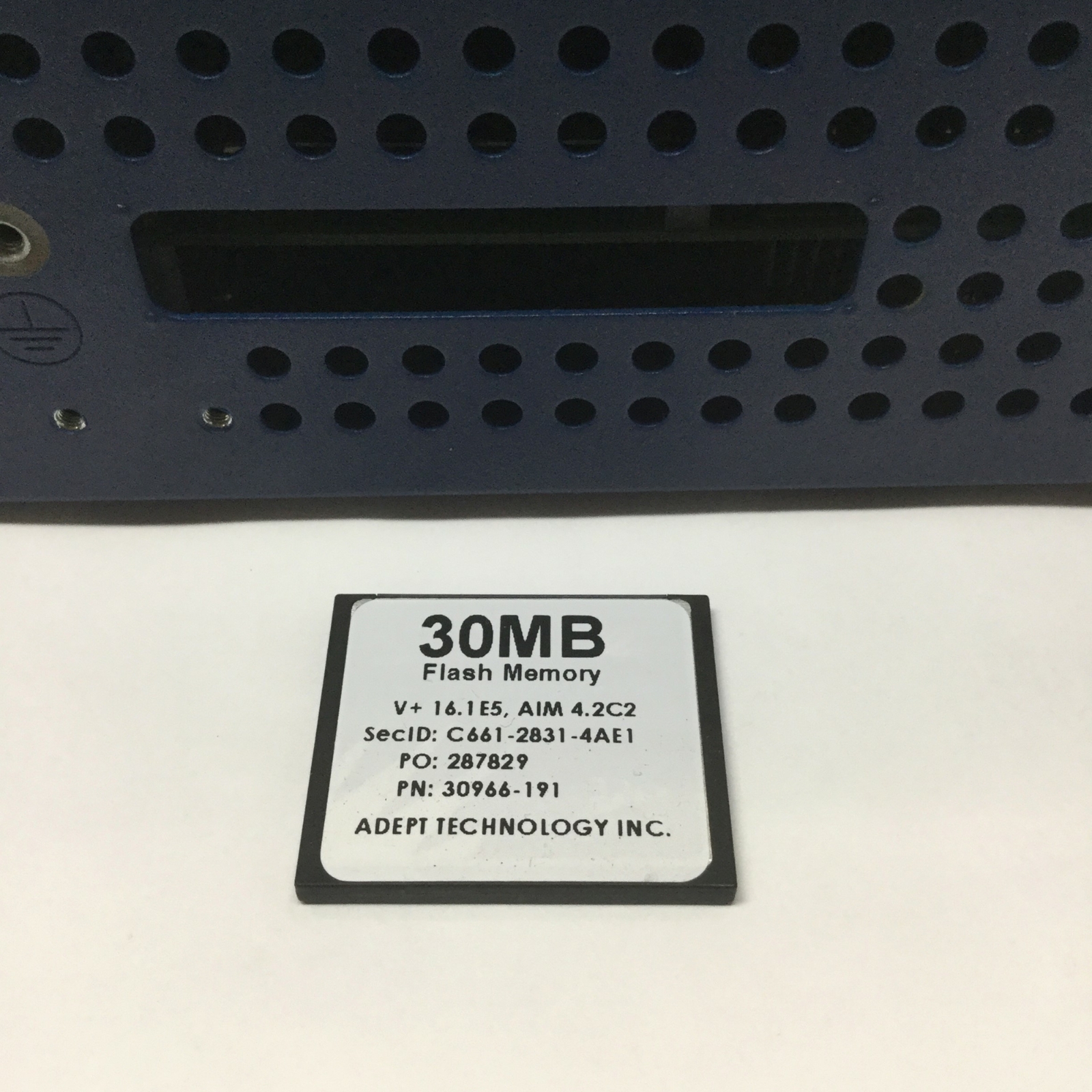 Adept 10000-310 Rev G Robot Smart Controller CS, 24VDC 5A, DeviceNet, SmartServo