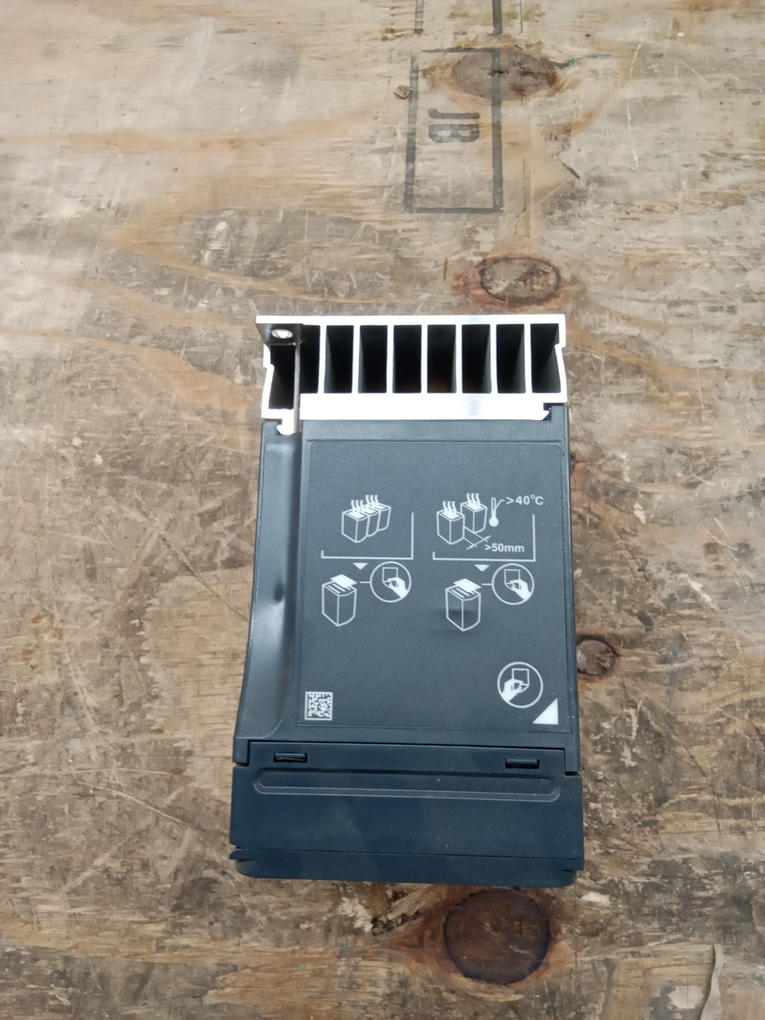 ATV320U04M2C Schneider Electric VFD 0.37KW 1/2HP Single Phase 50-60Hz